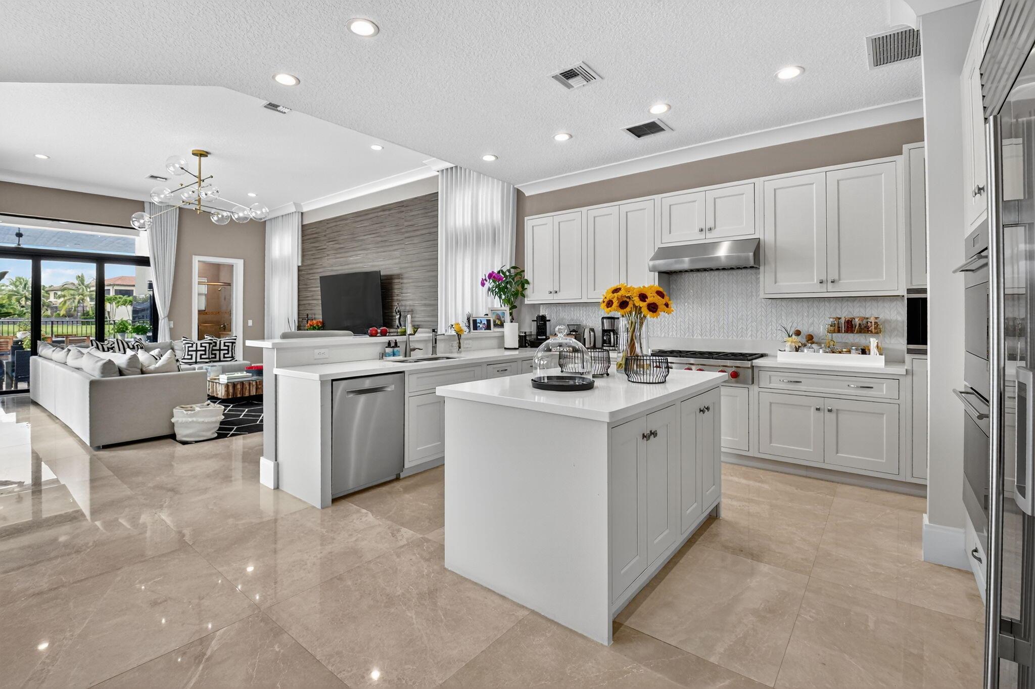 16892 Strasbourg Lane