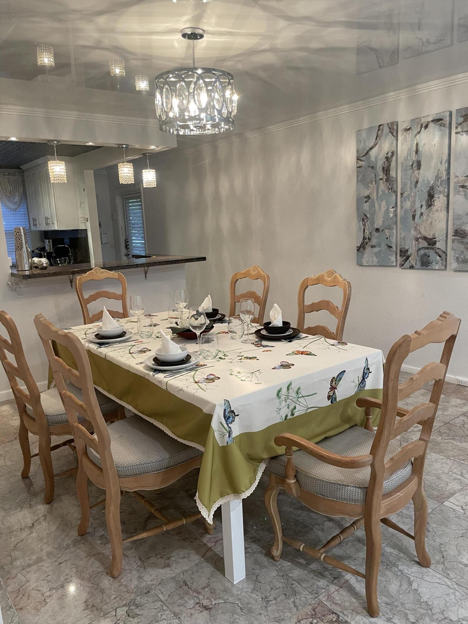 1904 Bermuda Circle H1