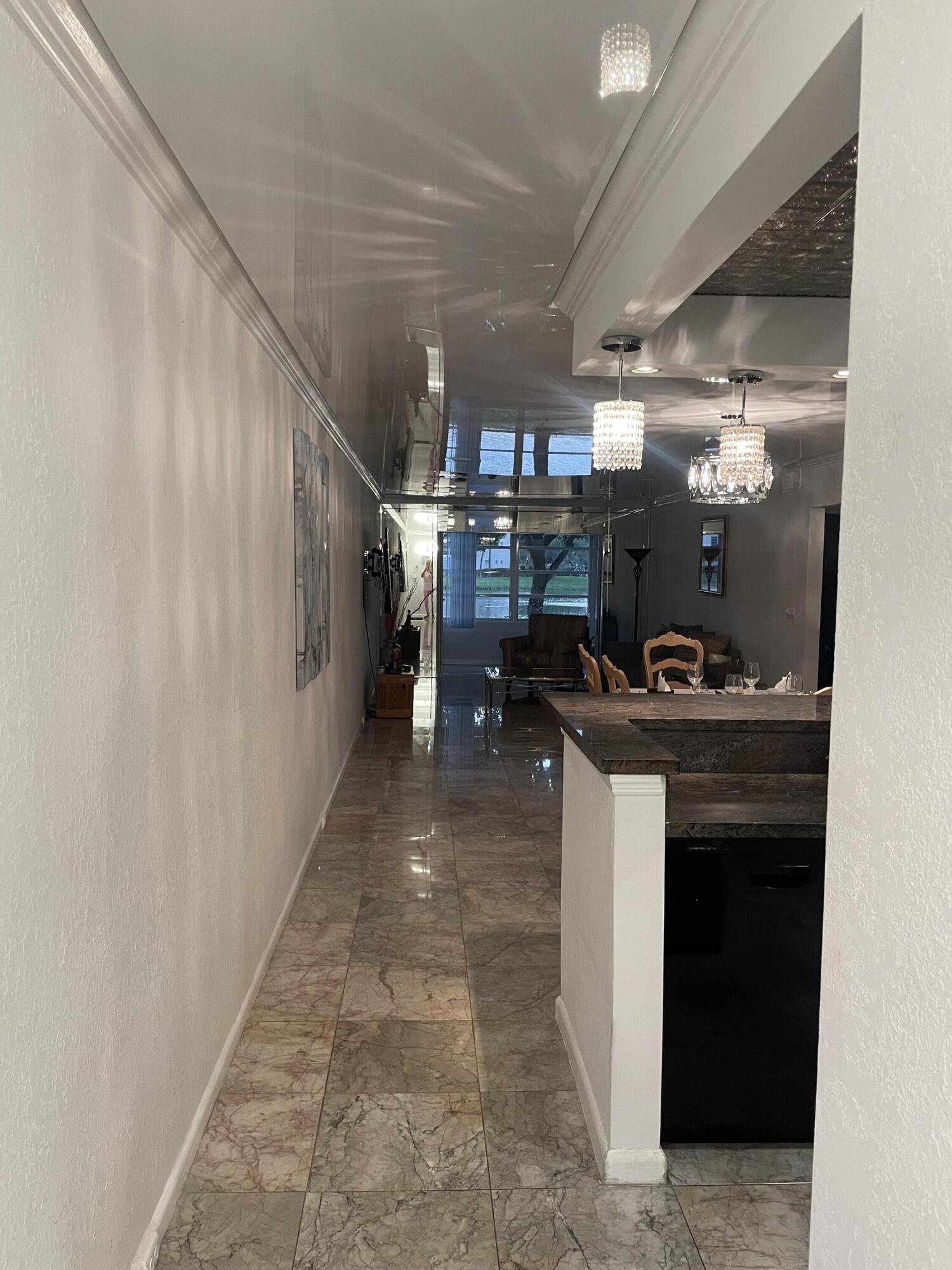 1904 Bermuda Circle H1