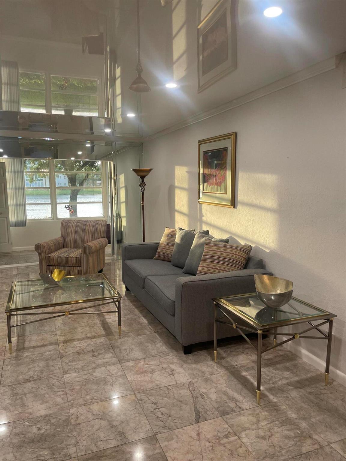 1904 Bermuda Circle H1