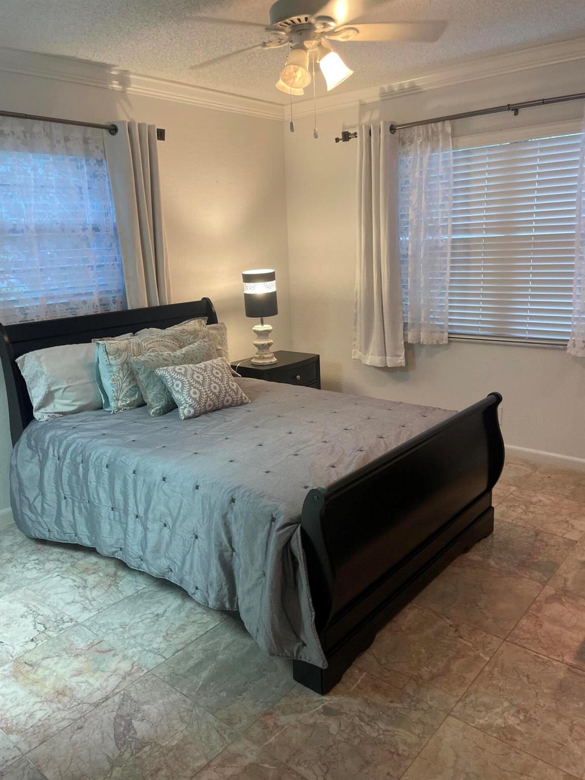 1904 Bermuda Circle H1