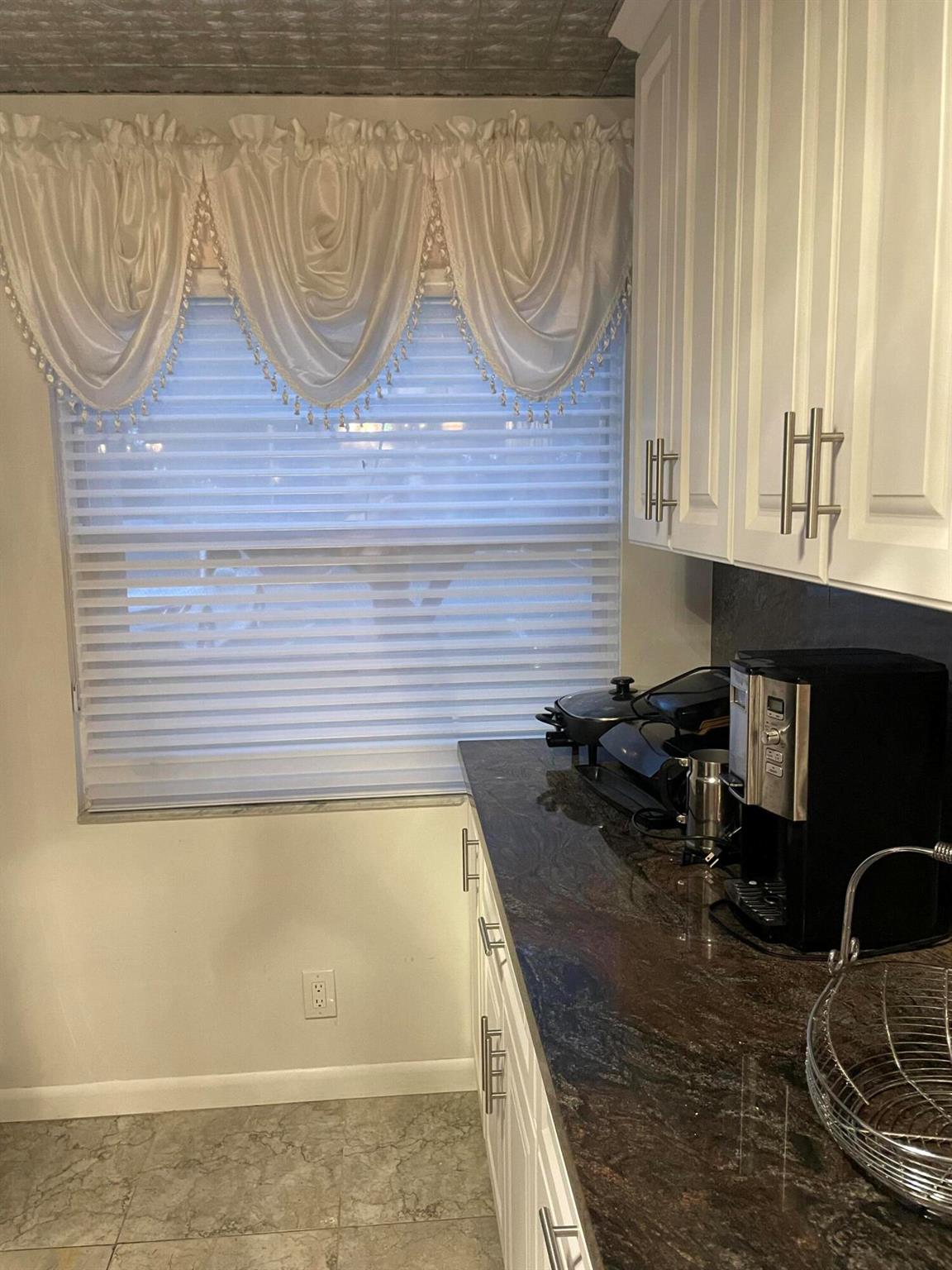 1904 Bermuda Circle H1