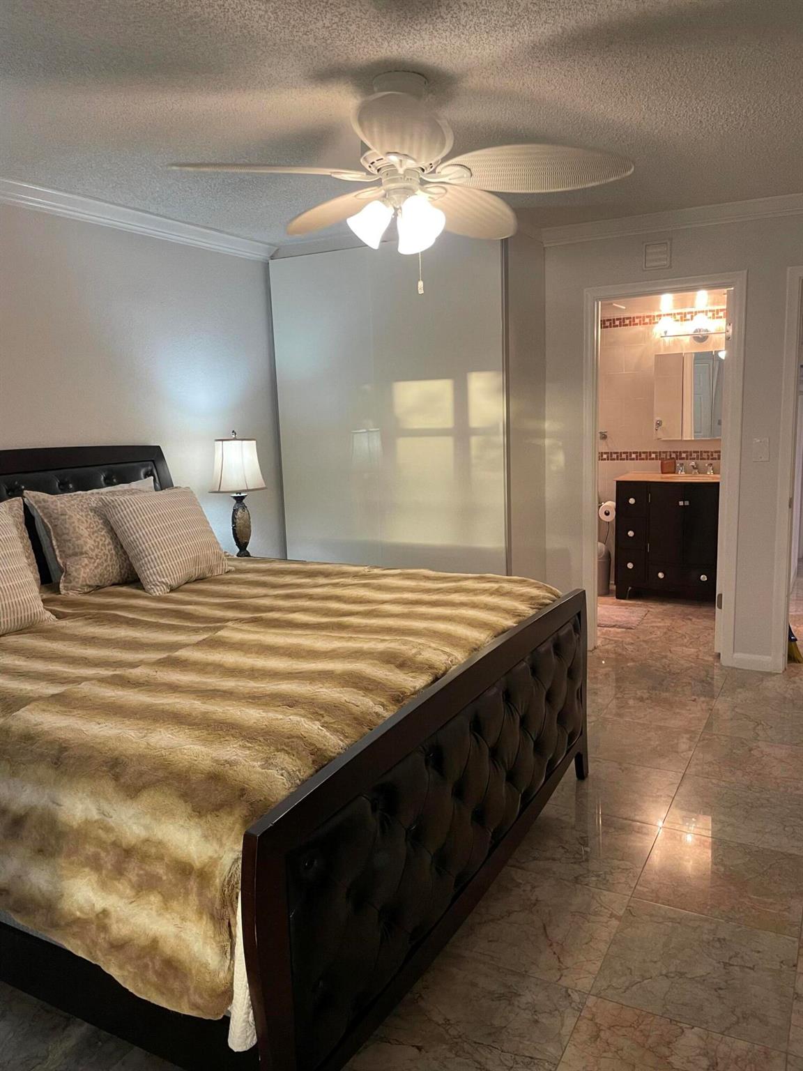 1904 Bermuda Circle H1