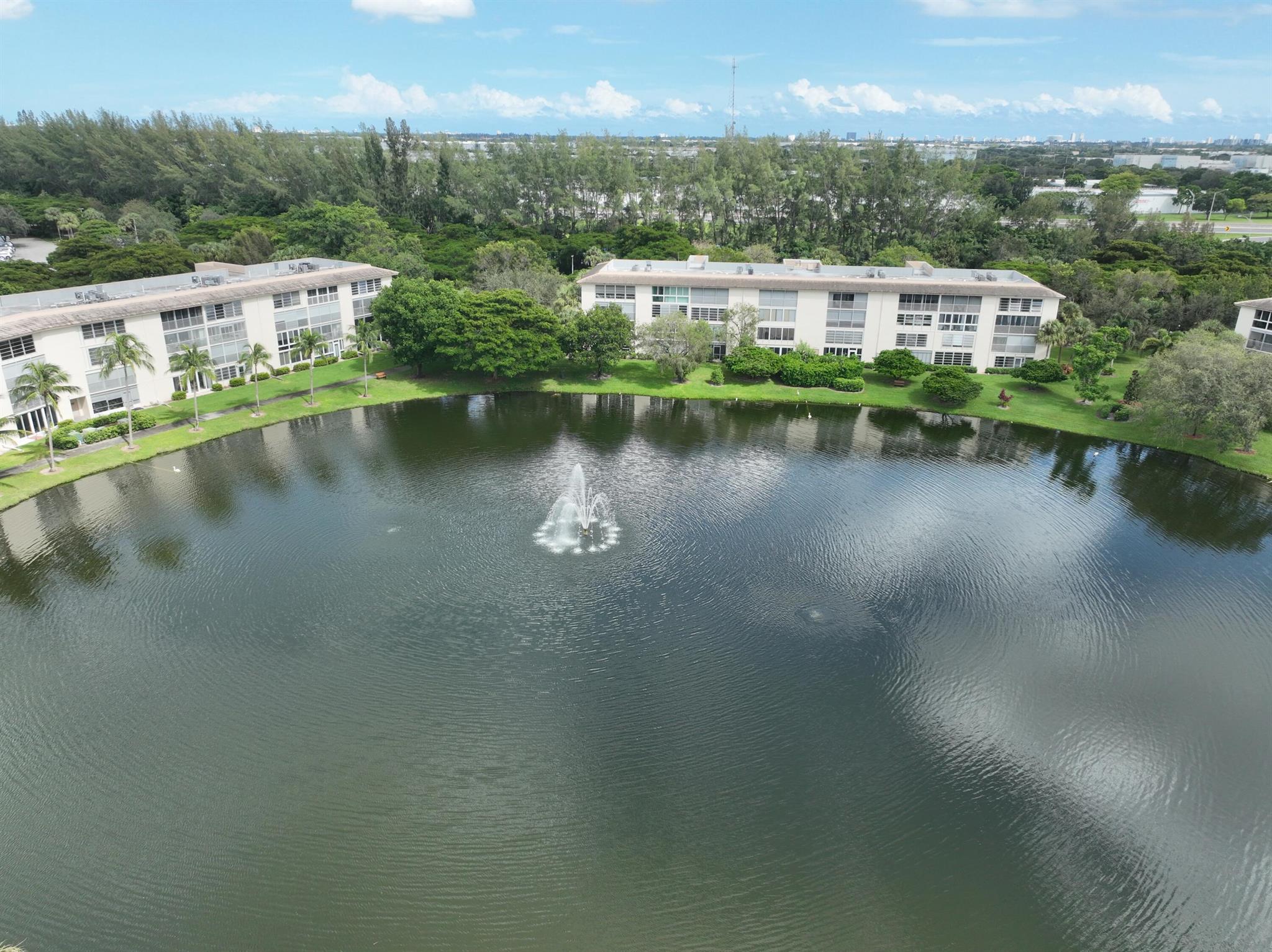 1904 Bermuda Circle H1