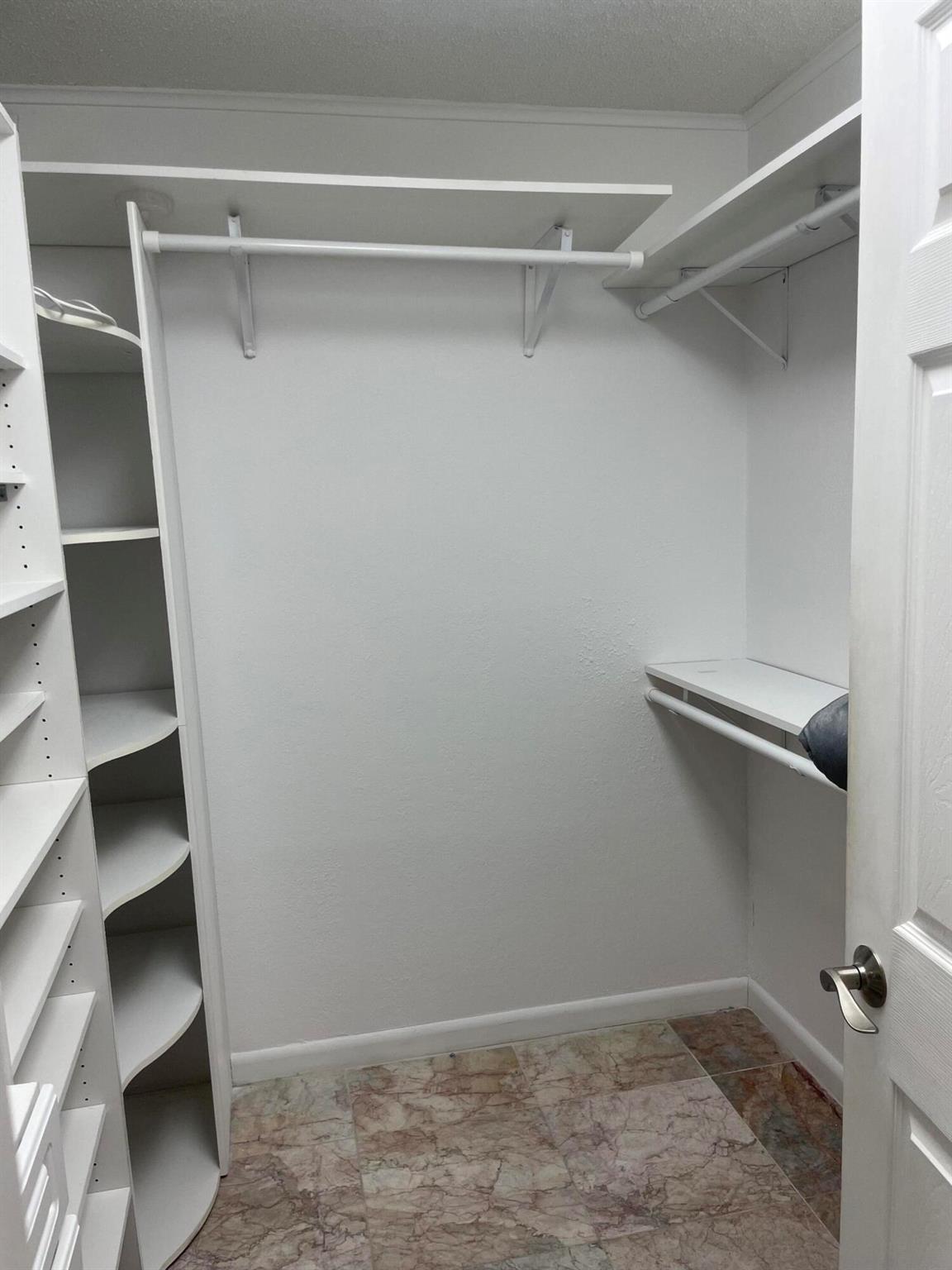 1904 Bermuda Circle H1