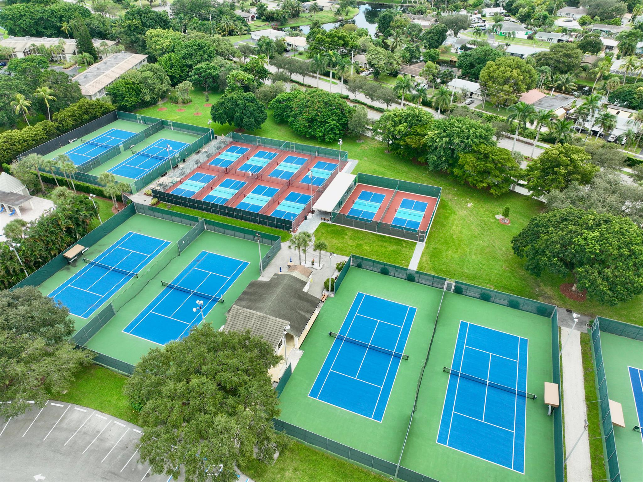 1904 Bermuda Circle H1