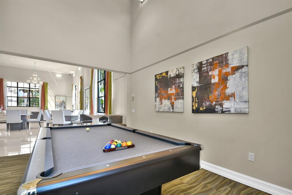 9952 Brickhill Drive