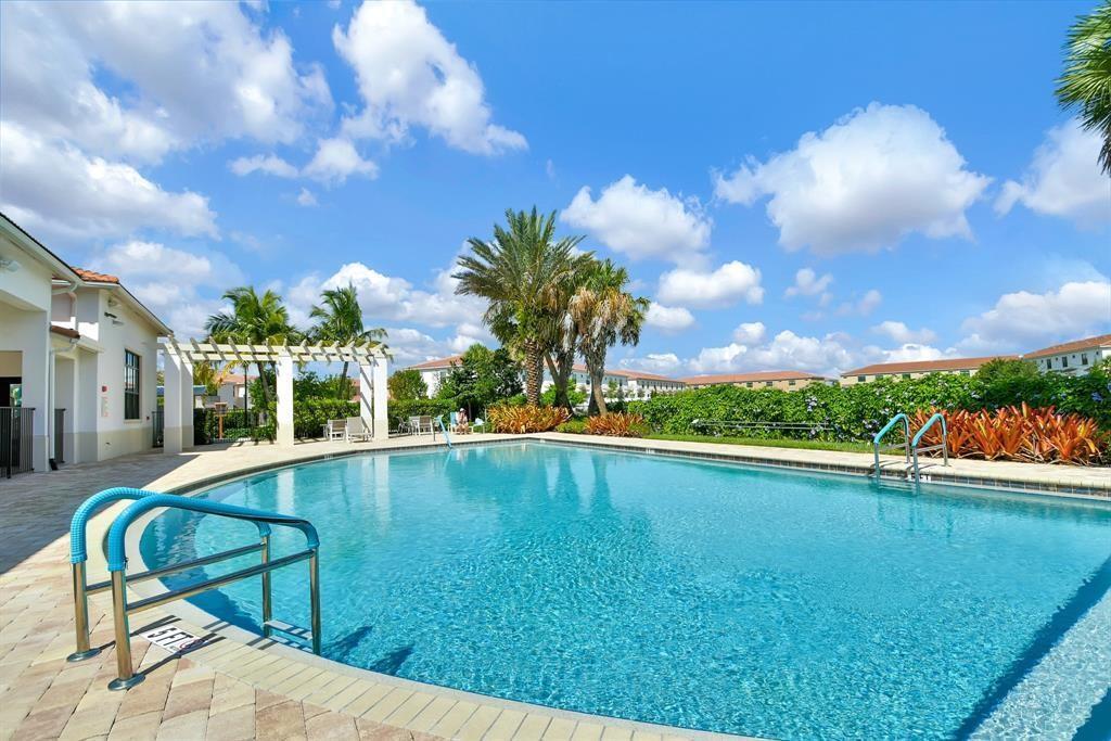 9952 Brickhill Drive