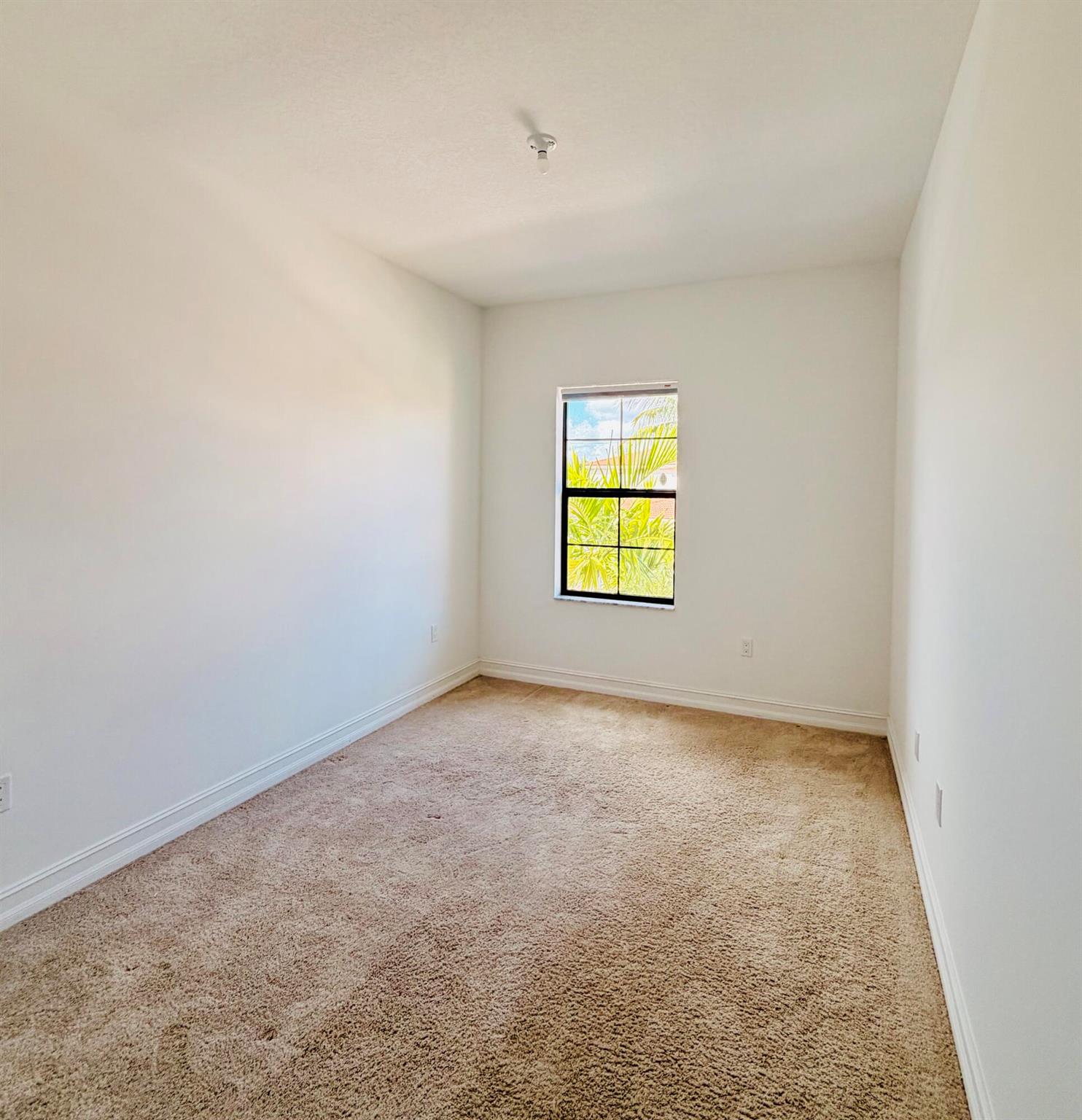 9952 Brickhill Drive