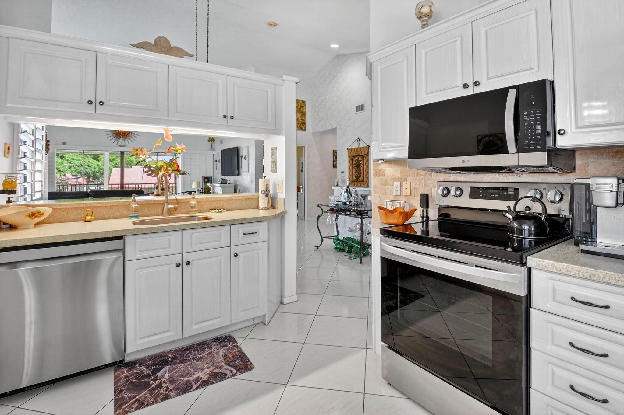 7693 Lexington Club Boulevard C