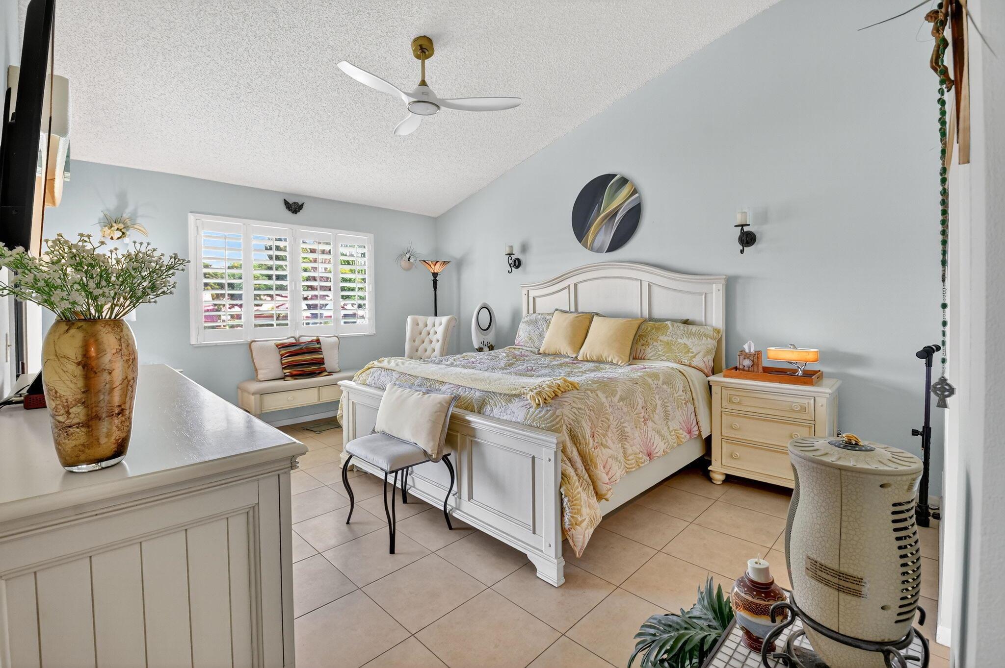 7693 Lexington Club Boulevard C