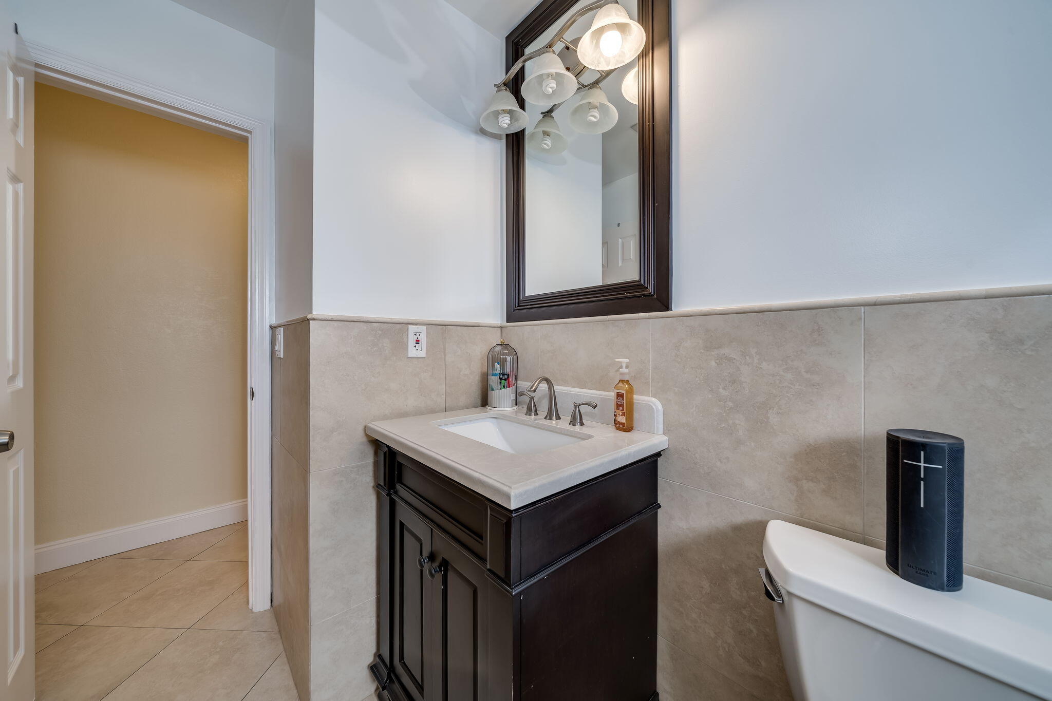 9603 NW 67th Court