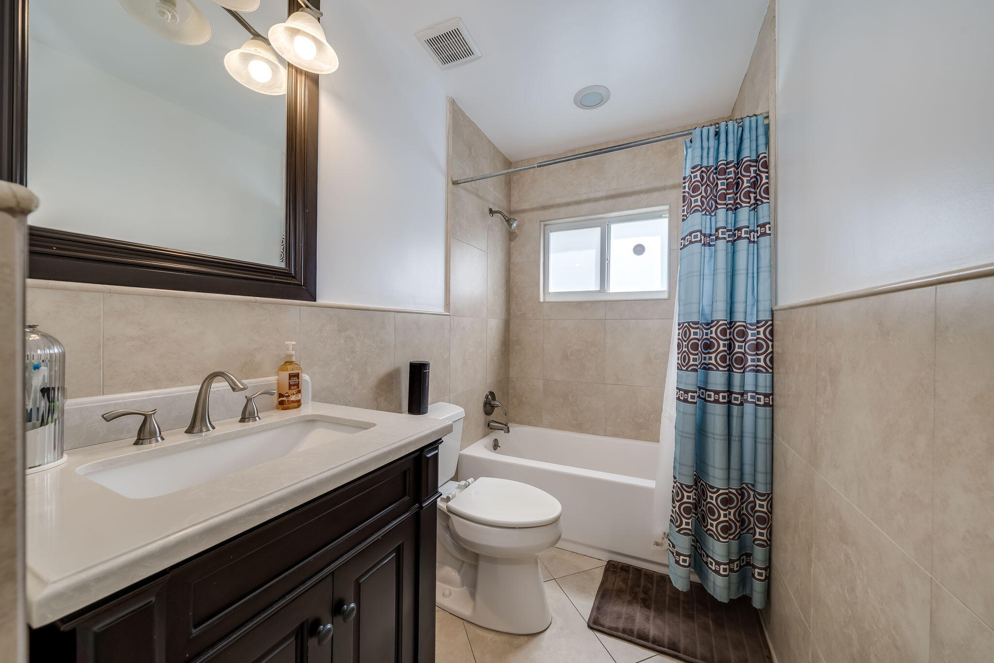 9603 NW 67th Court