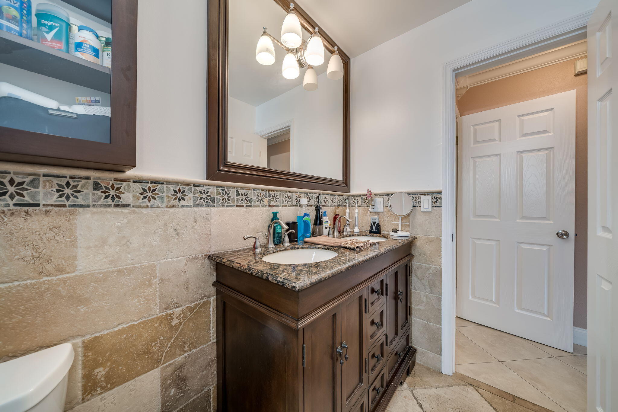 9603 NW 67th Court