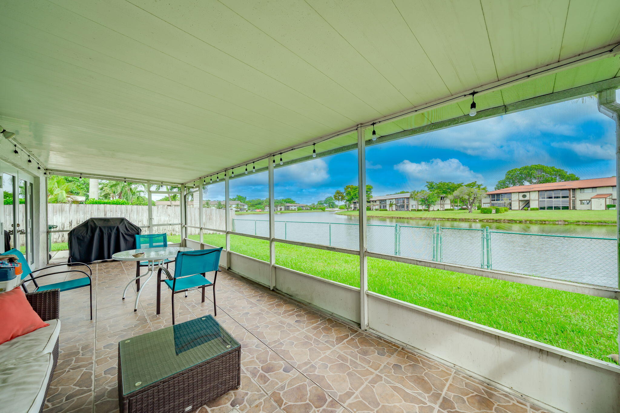 9603 NW 67th Court