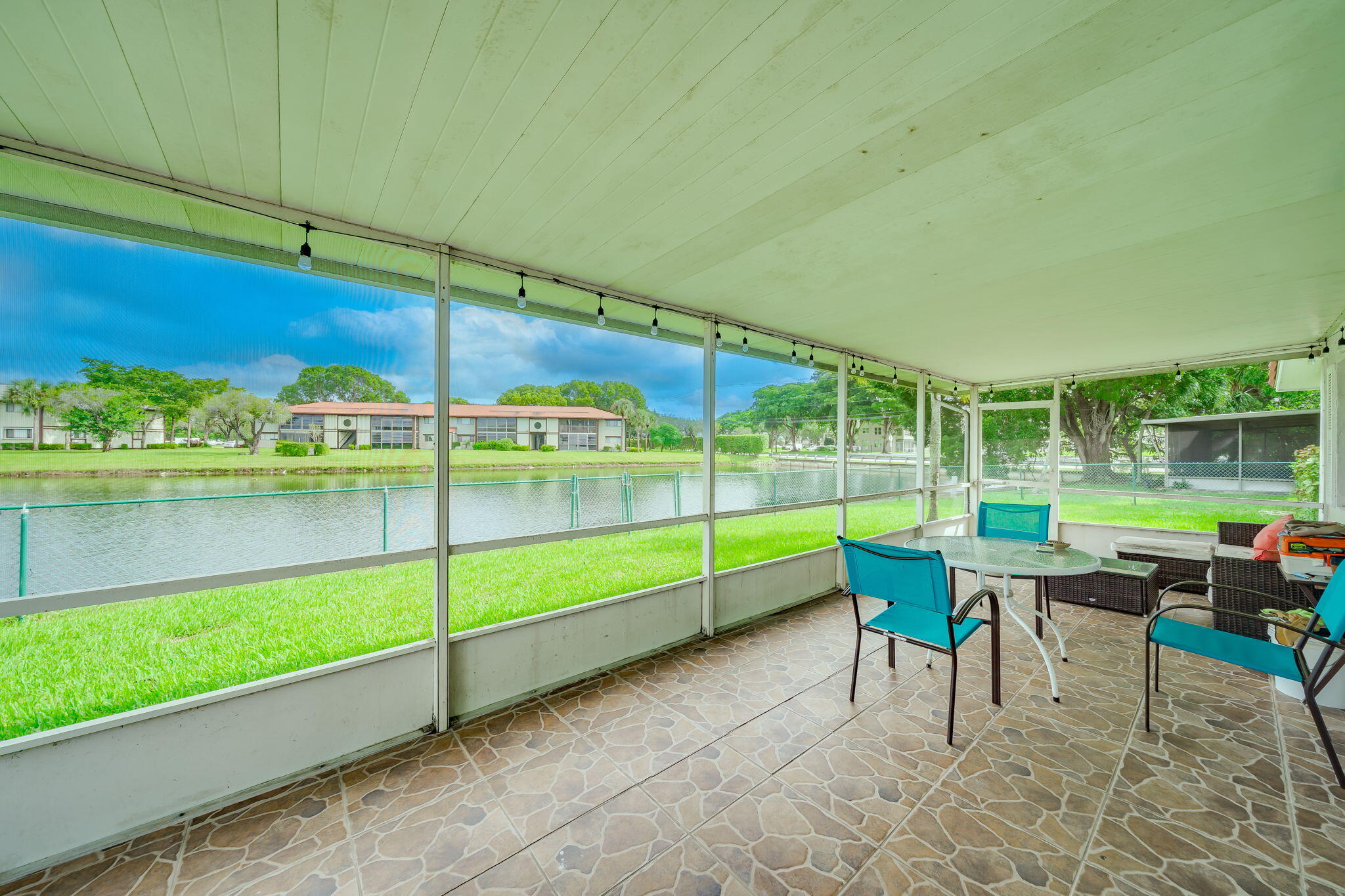 9603 NW 67th Court