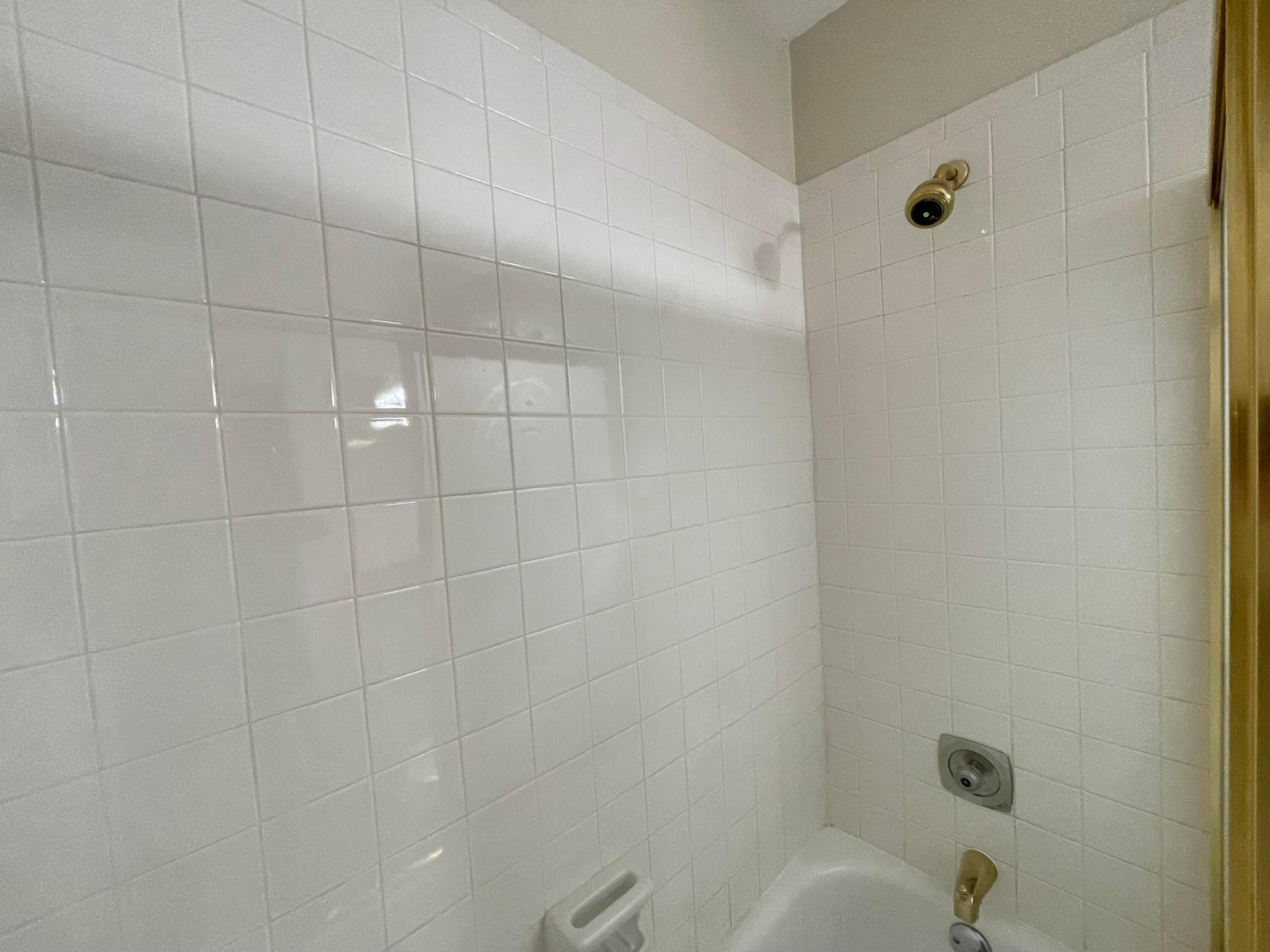 354 SW 28th Avenue
