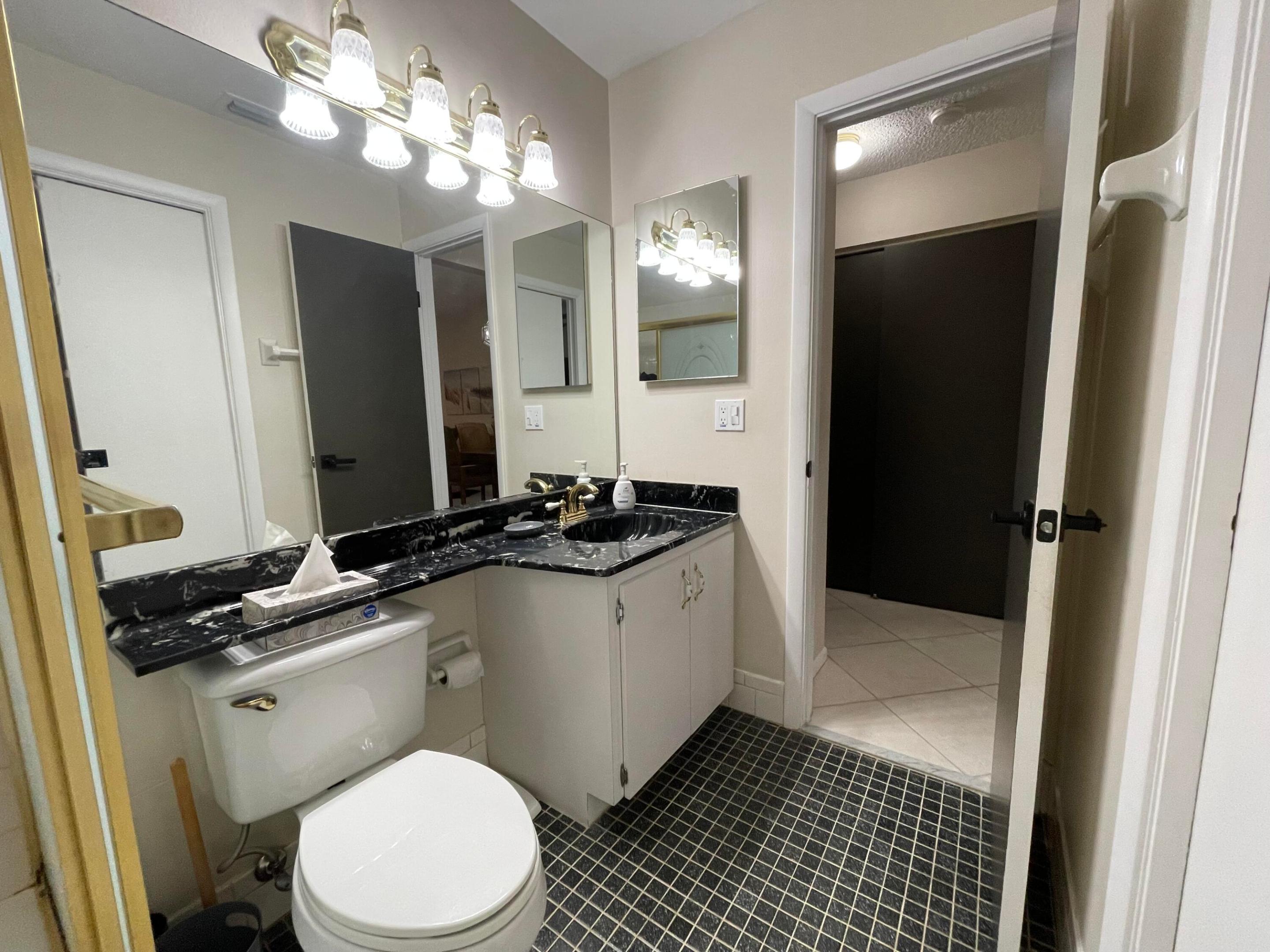 354 SW 28th Avenue