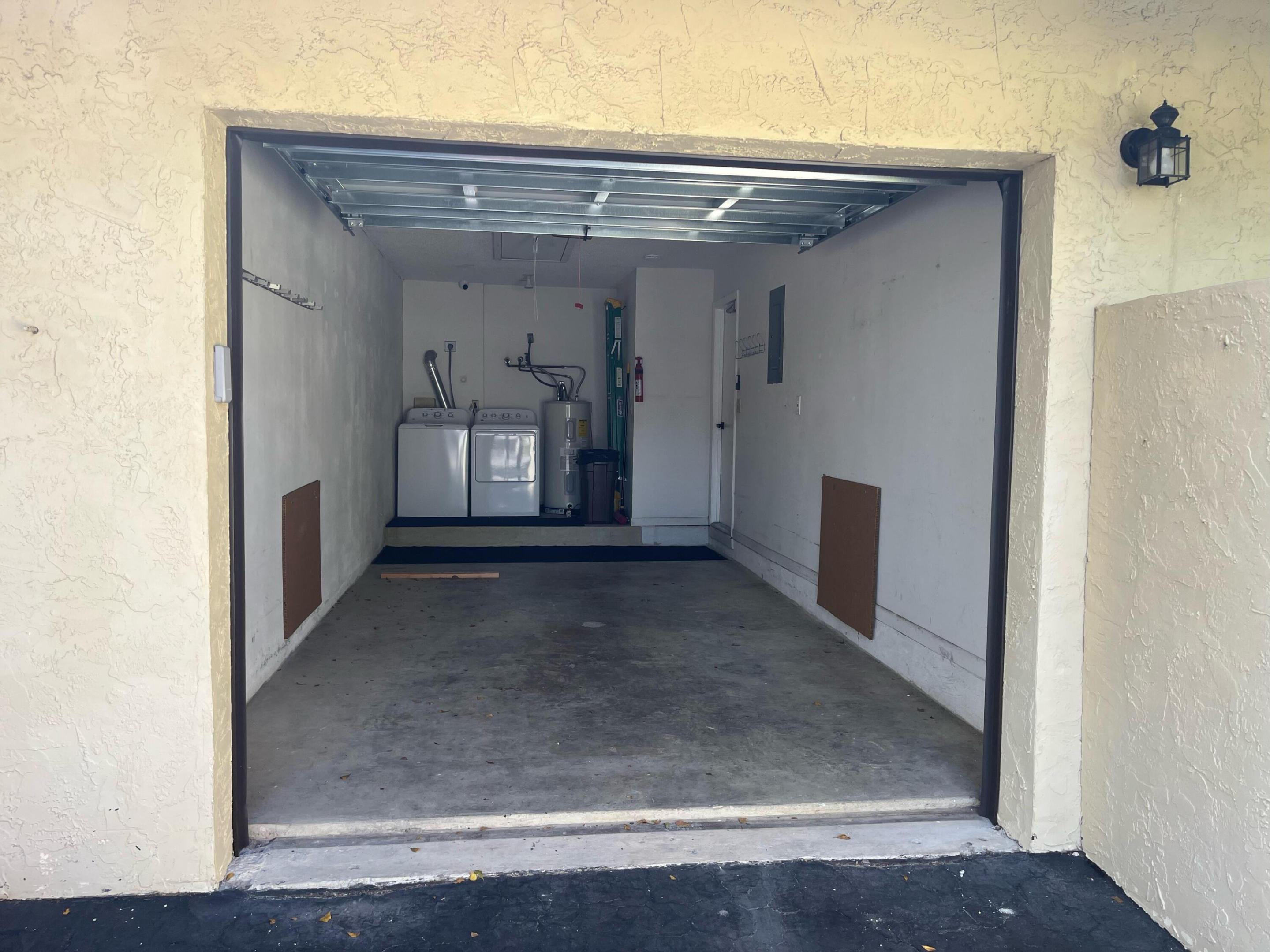 354 SW 28th Avenue