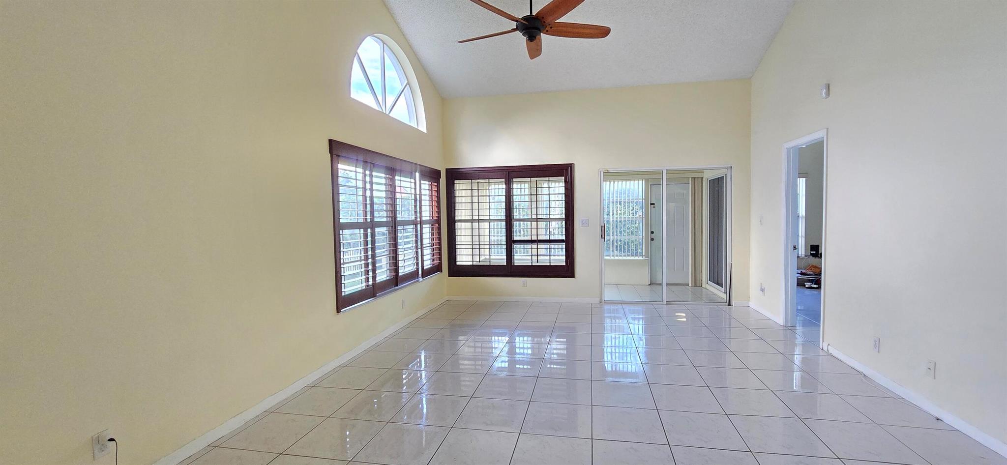 8707 Forest Hills Boulevard 4-A