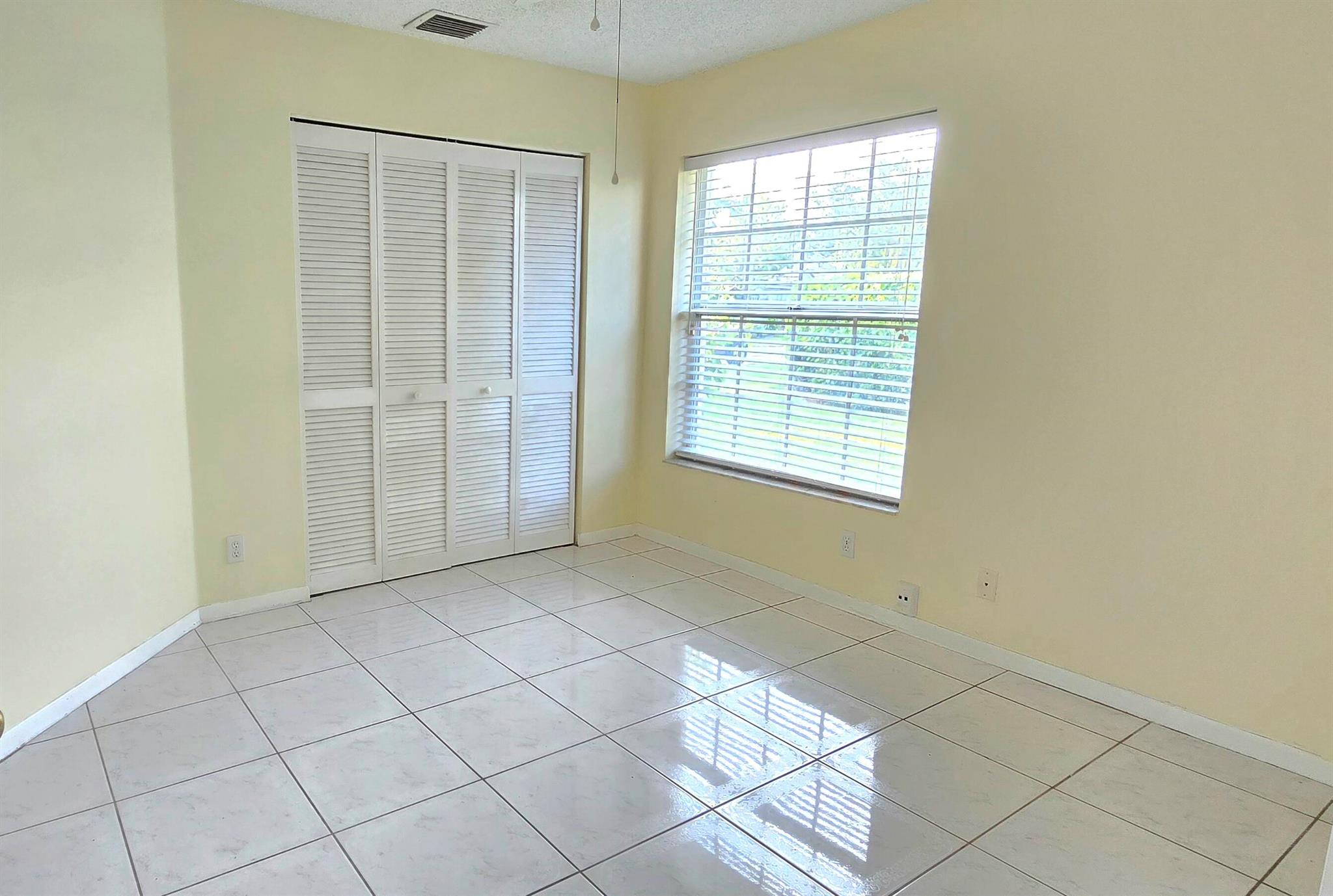 8707 Forest Hills Boulevard 4-A