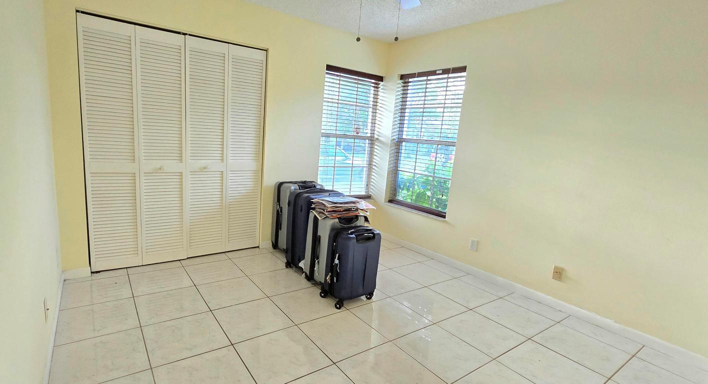 8707 Forest Hills Boulevard 4-A