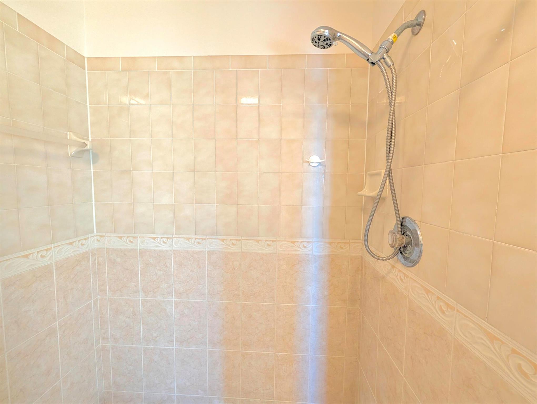 330 Norwood Terrace N217