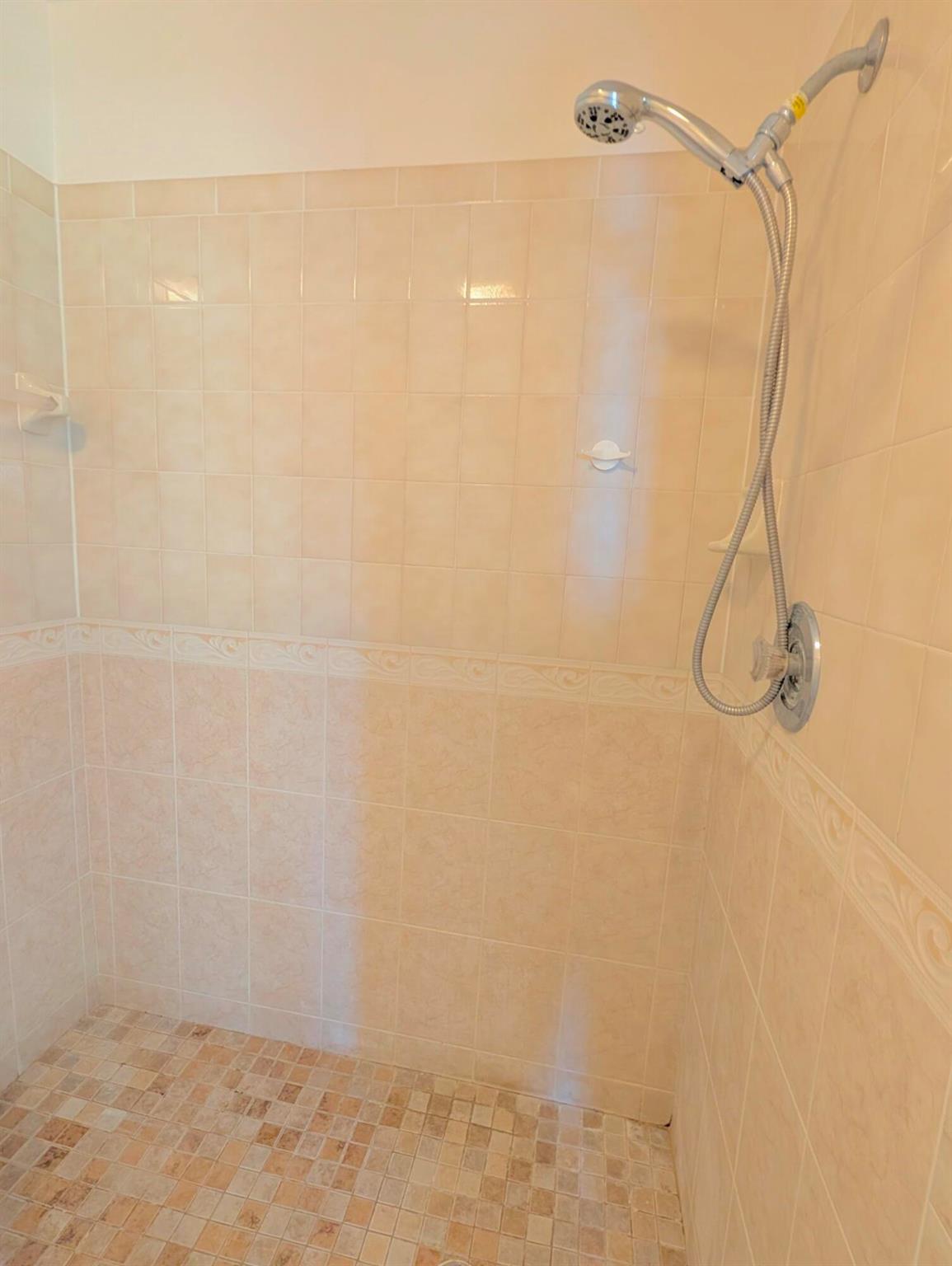 330 Norwood Terrace N217