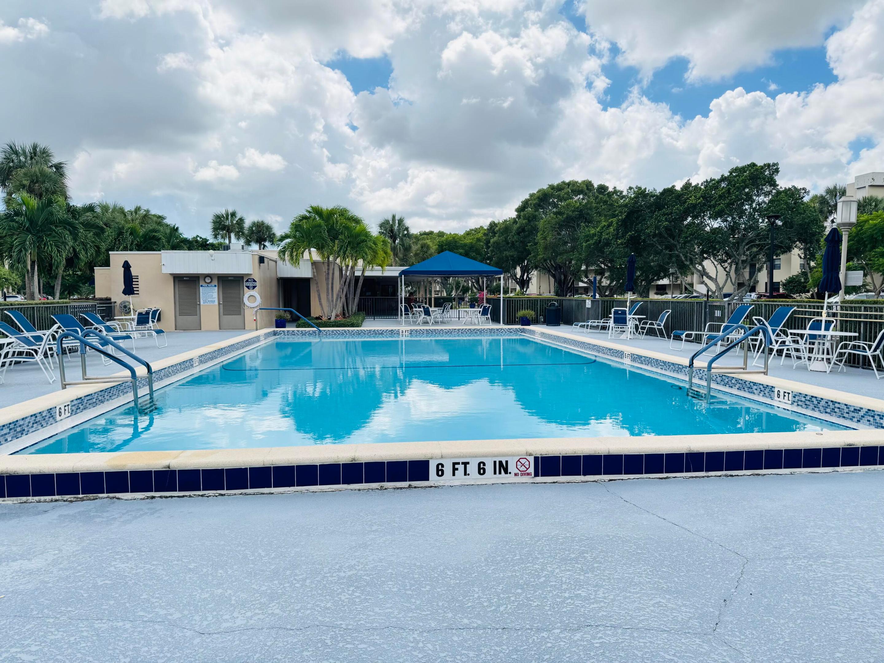 2430 Deer Creek Country Club Boulevard 407-2