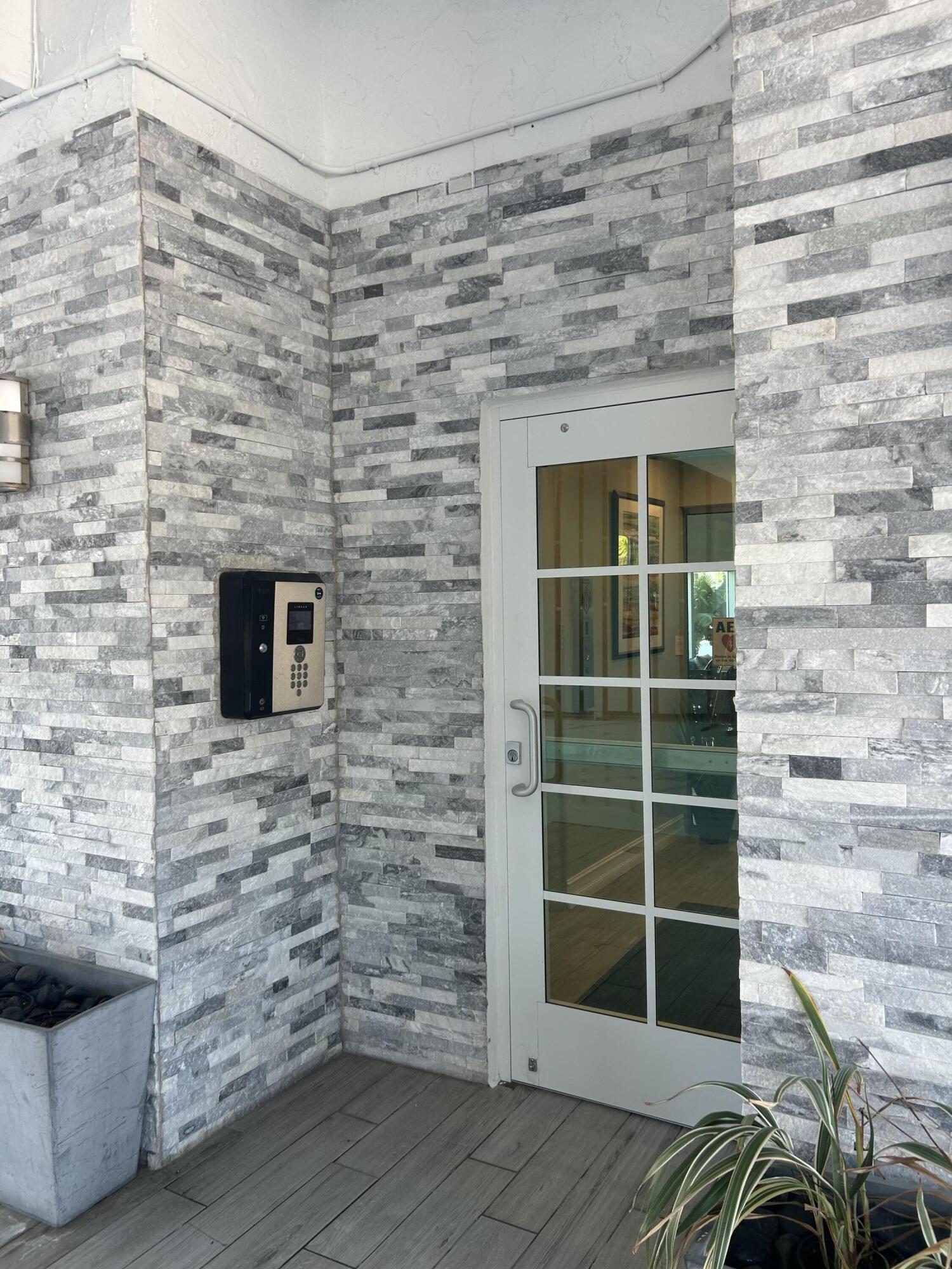 720 Bayshore Drive 201