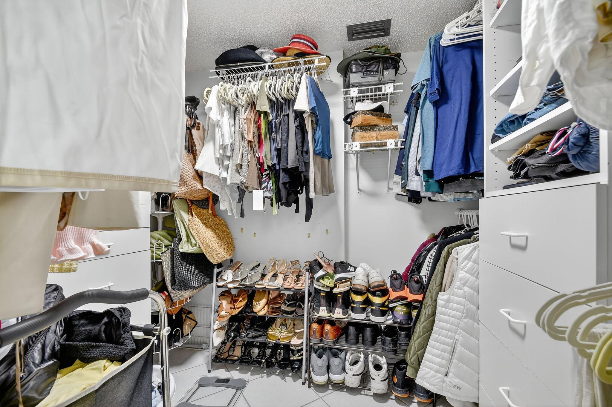 931 Gardenia Drive 567