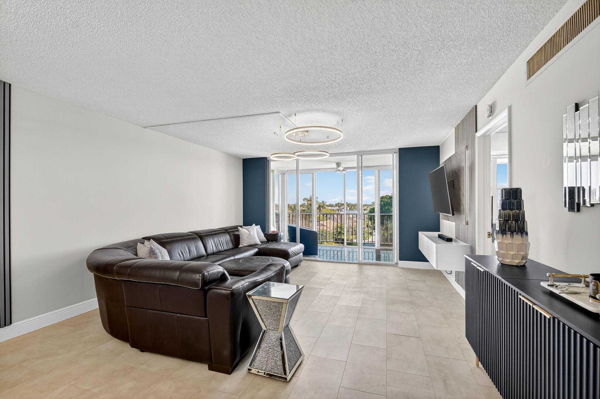 931 Gardenia Drive 567