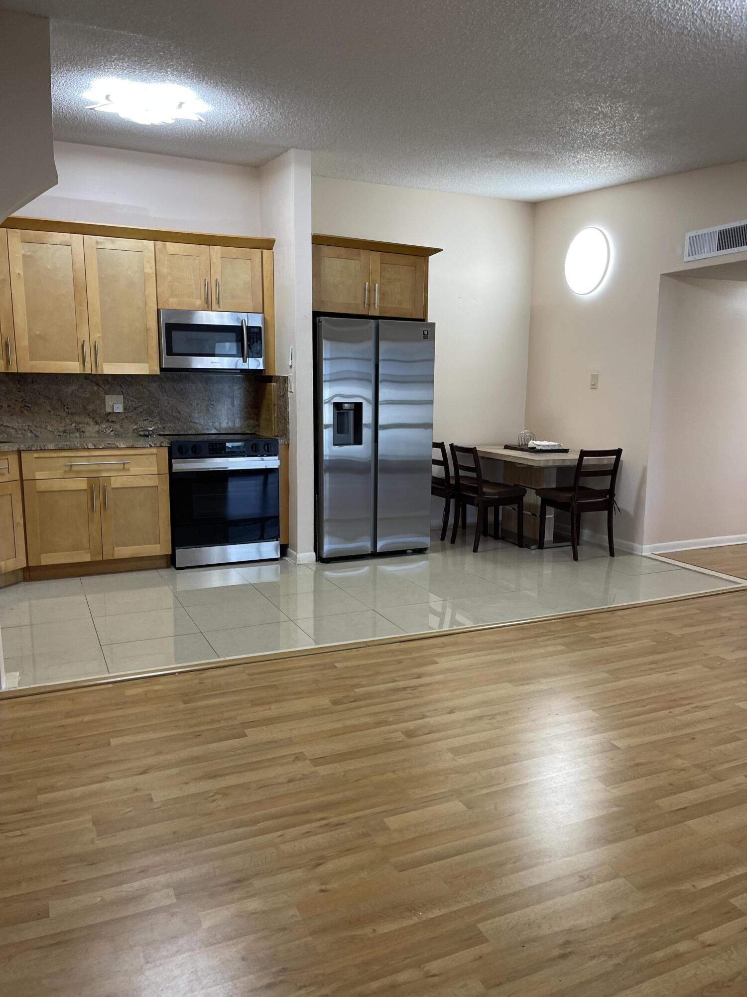 9744 S Belfort Circle 202