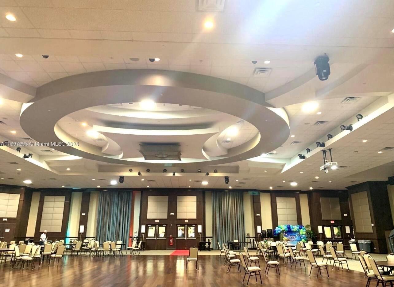 9744 S Belfort Circle 202