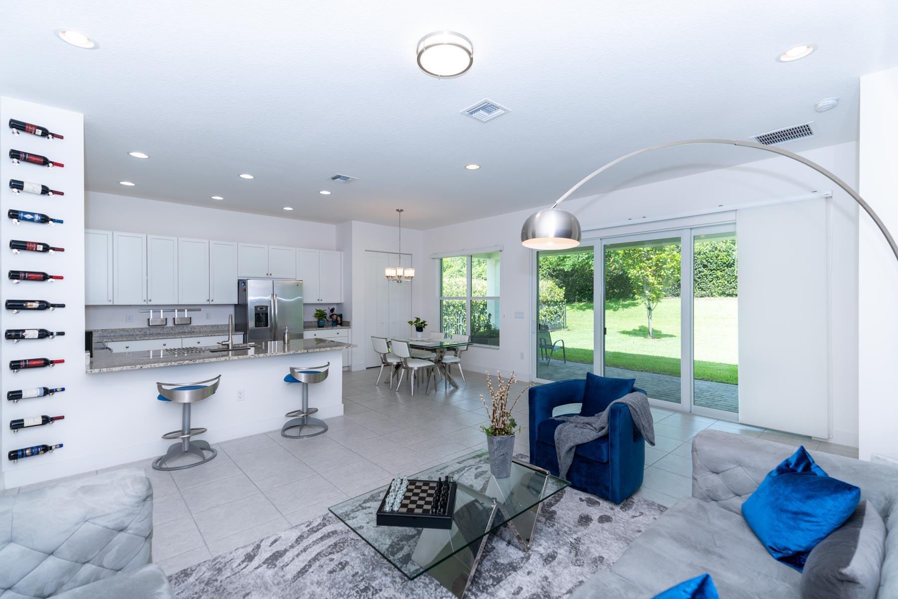 15210 Seaglass Terrace Lane