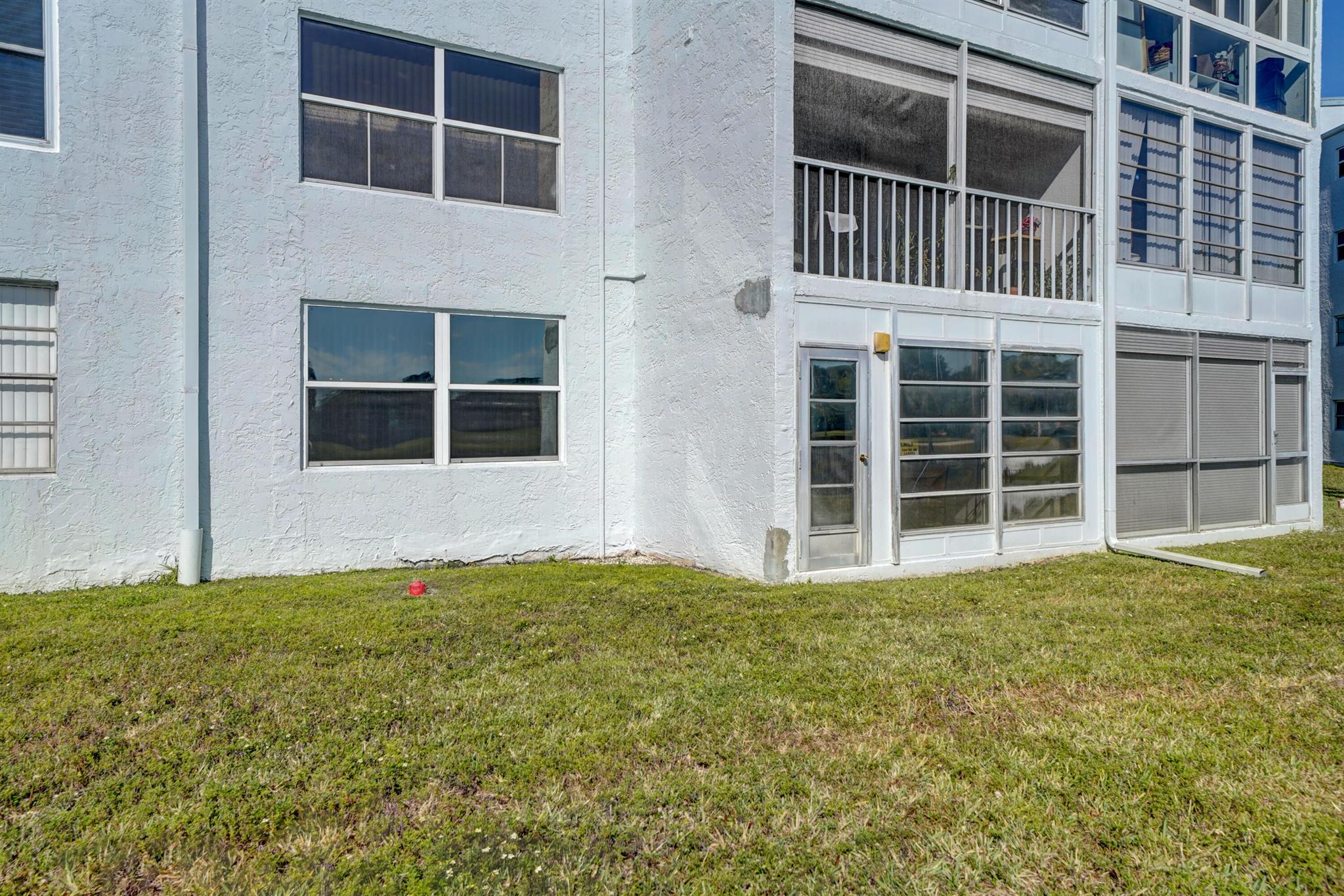 7620 NW 18th Street 102