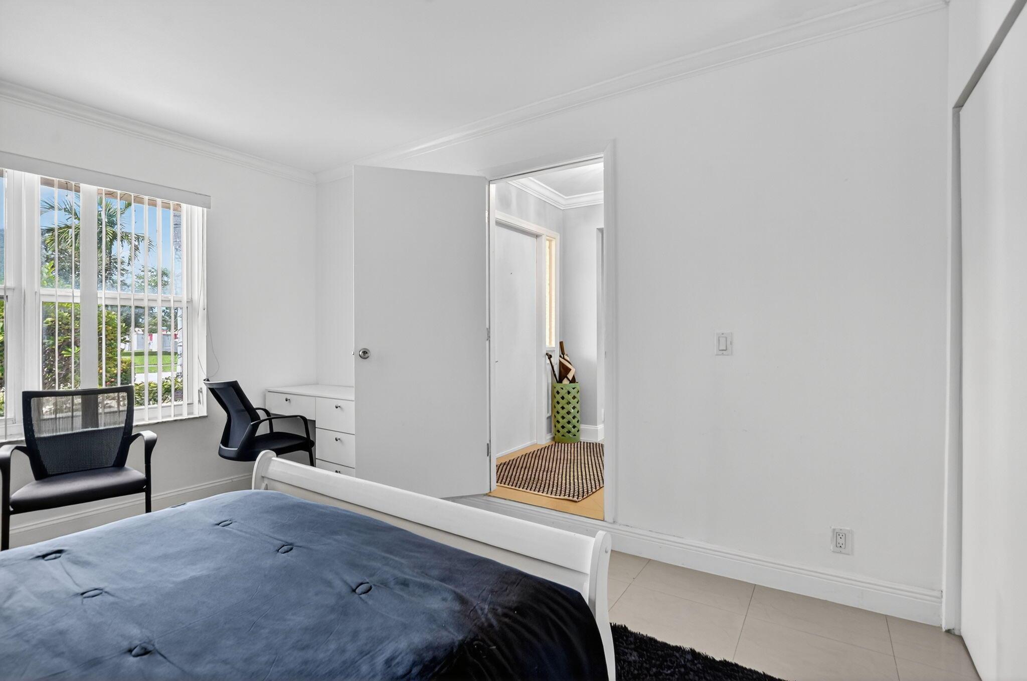 1320 SW 24th Terrace