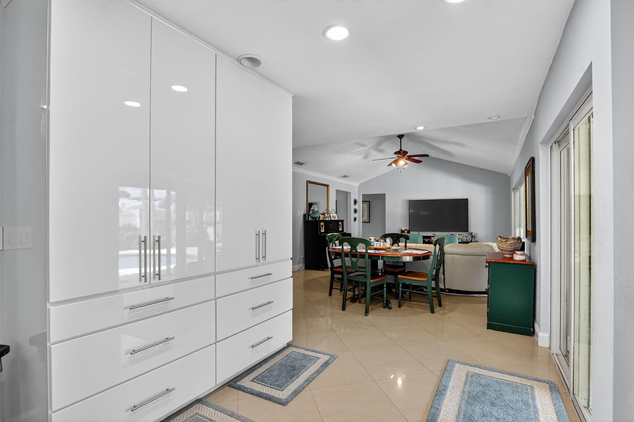 1320 SW 24th Terrace