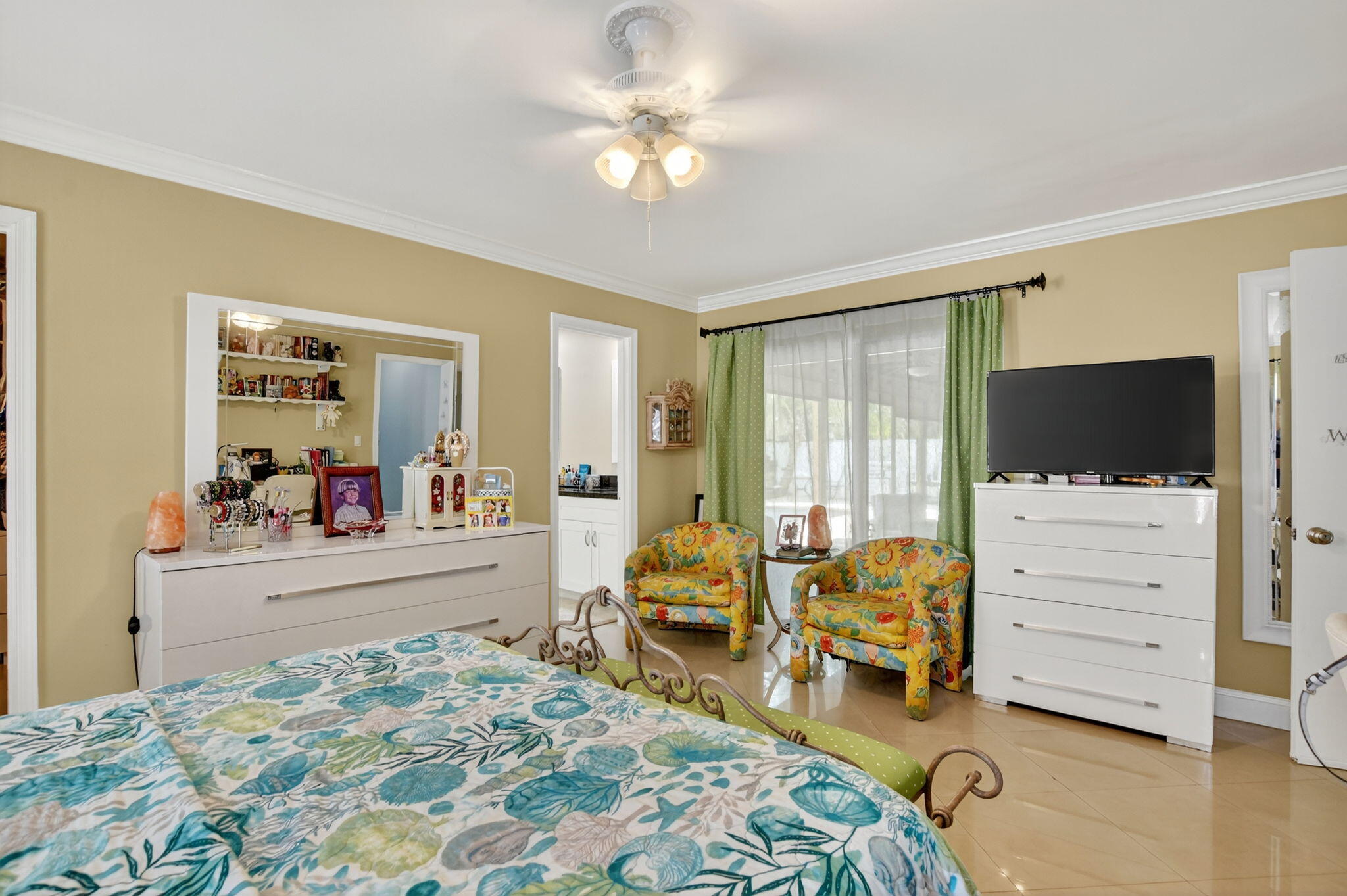 1320 SW 24th Terrace