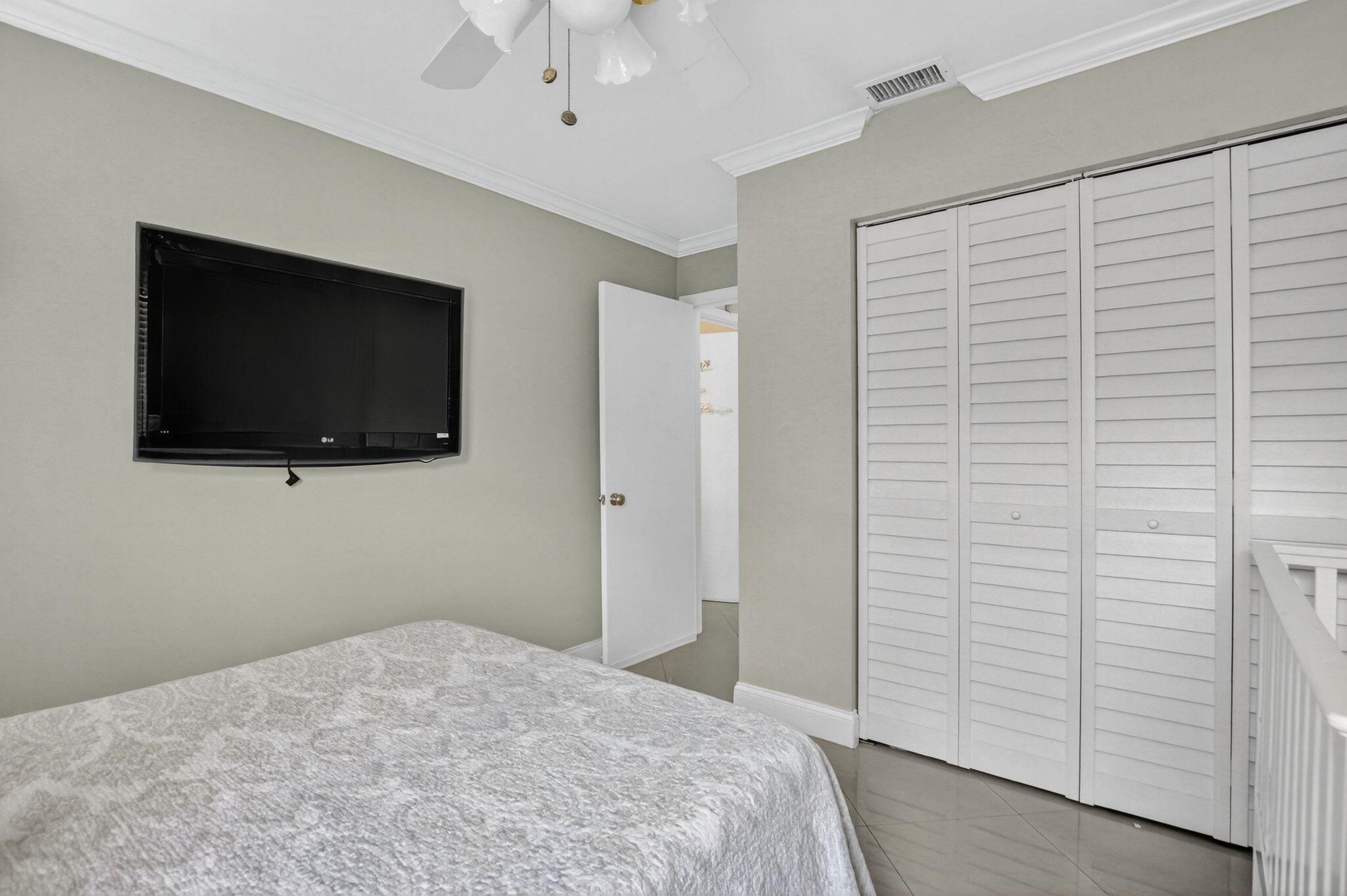 1320 SW 24th Terrace