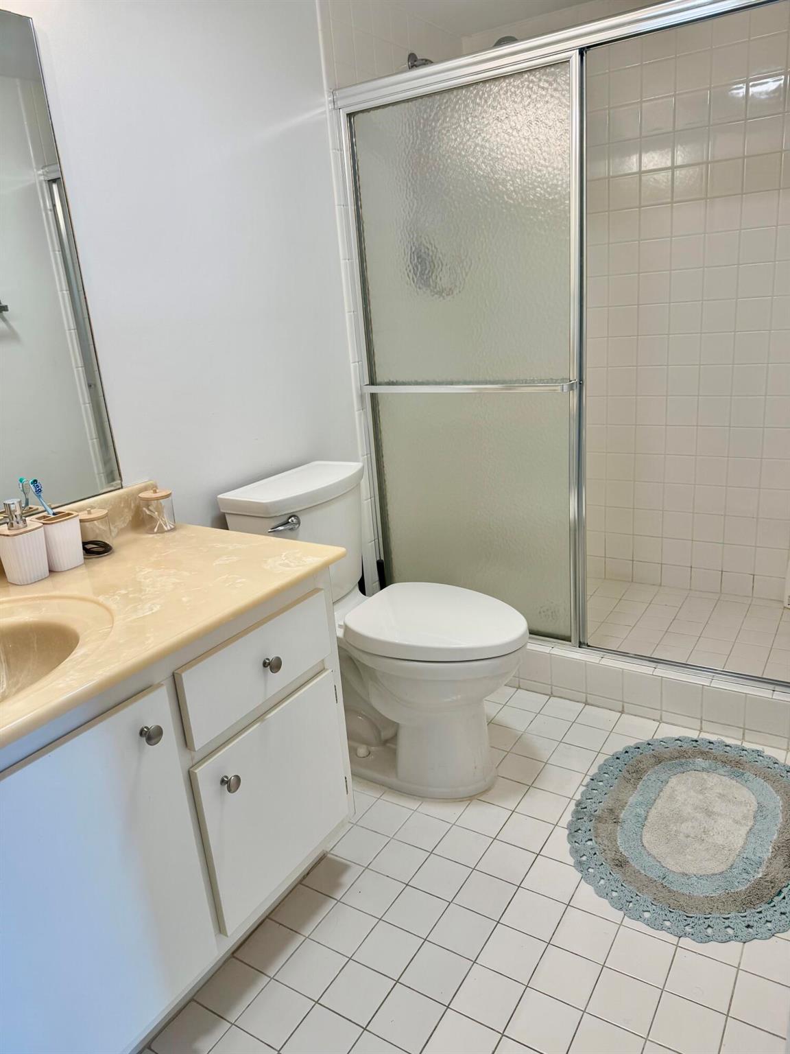 1904 Bermuda Circle G4