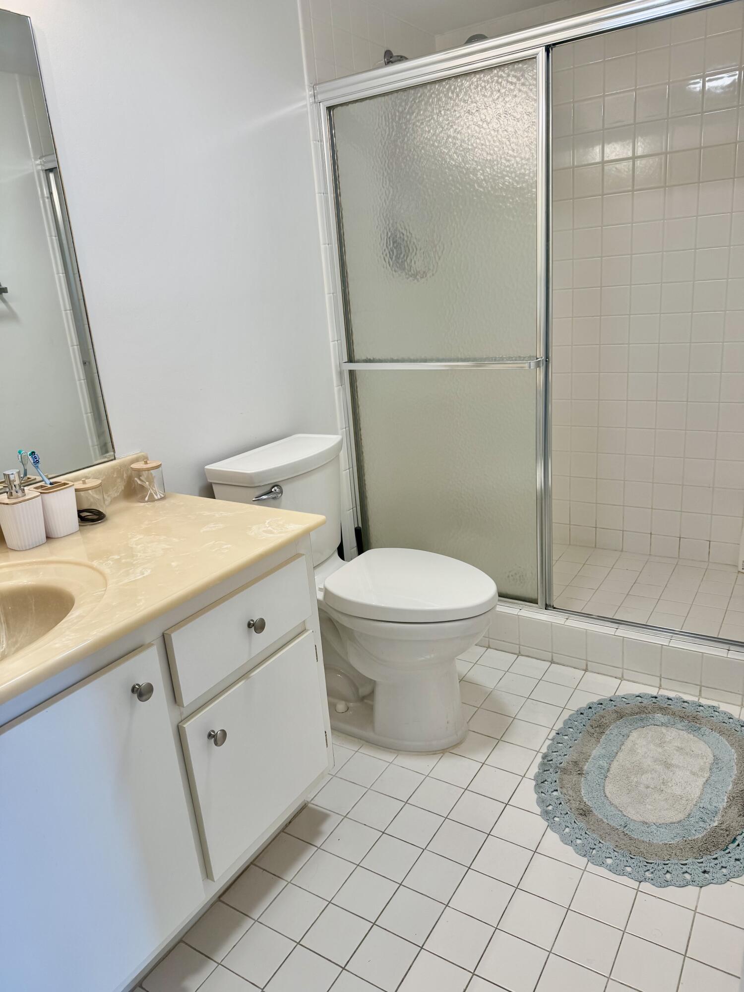 1904 Bermuda Circle G4