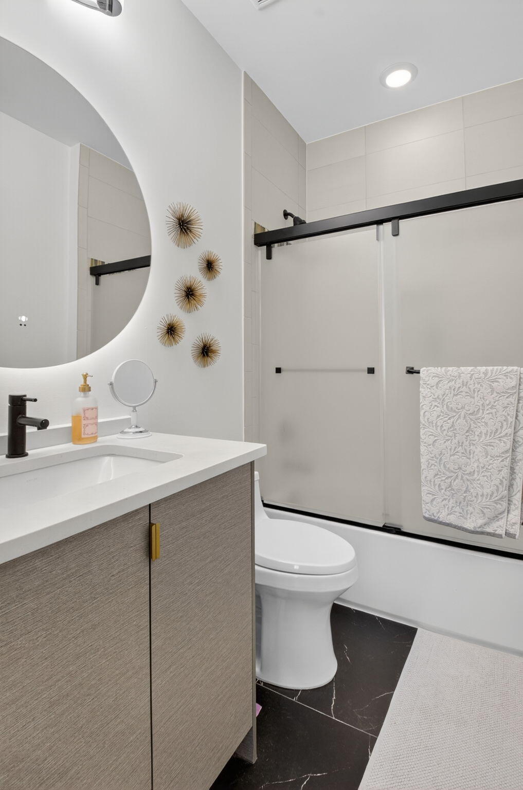 8573 Apple Falls Lane