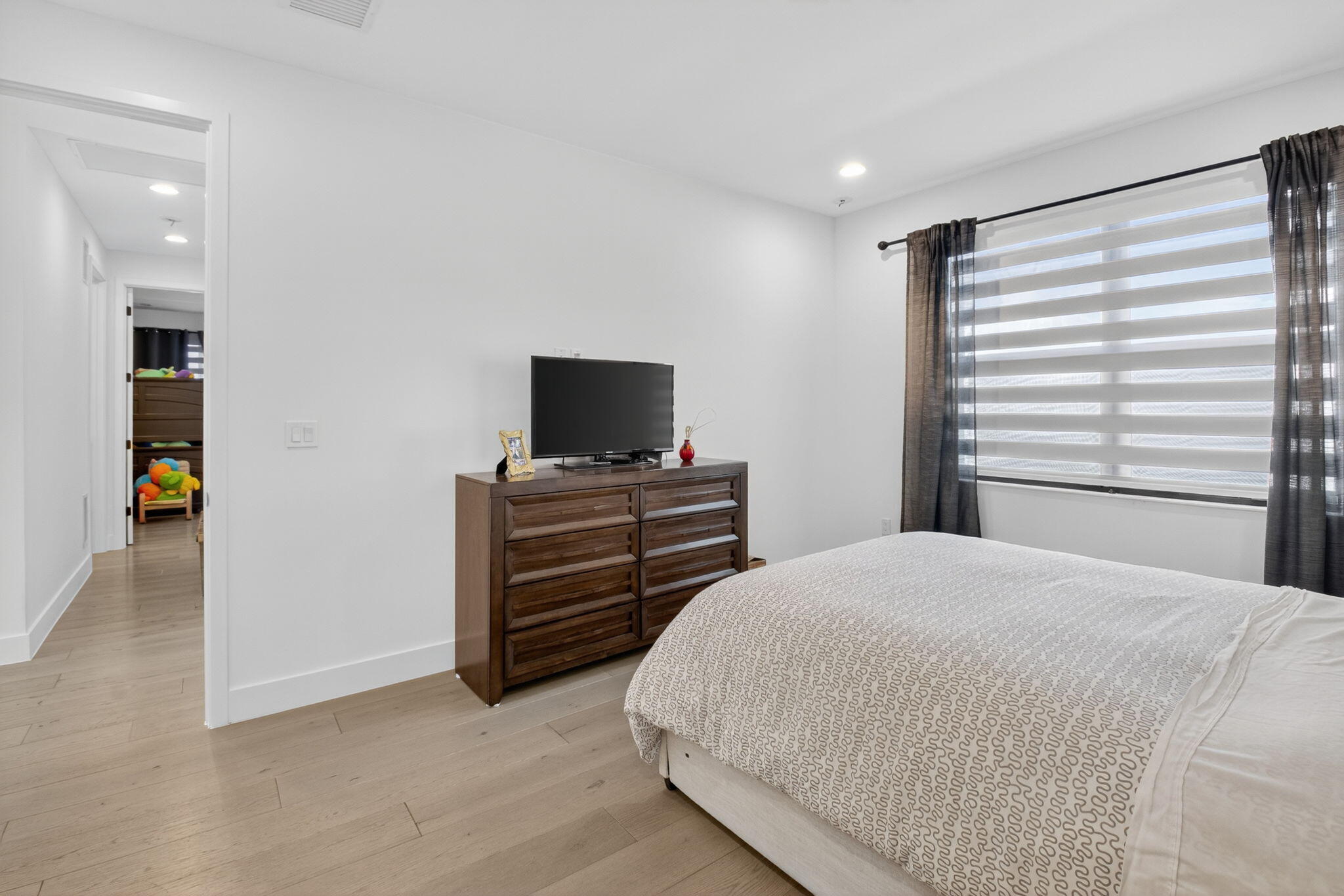 8573 Apple Falls Lane