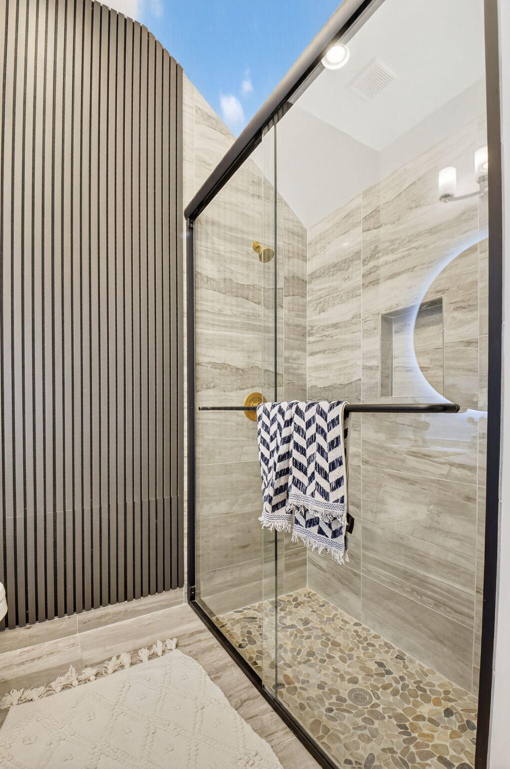 8573 Apple Falls Lane