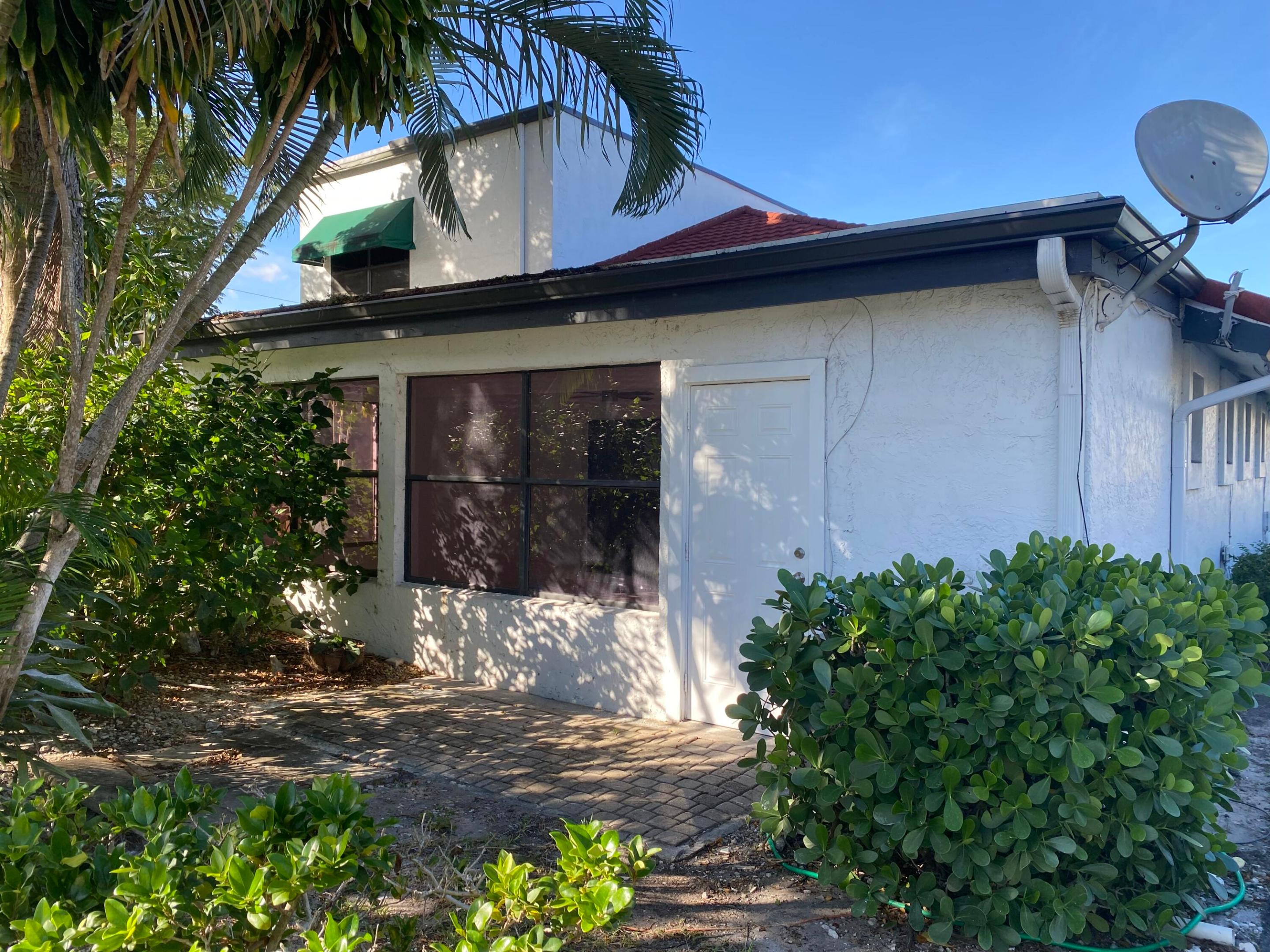 267 NW 36th Avenue