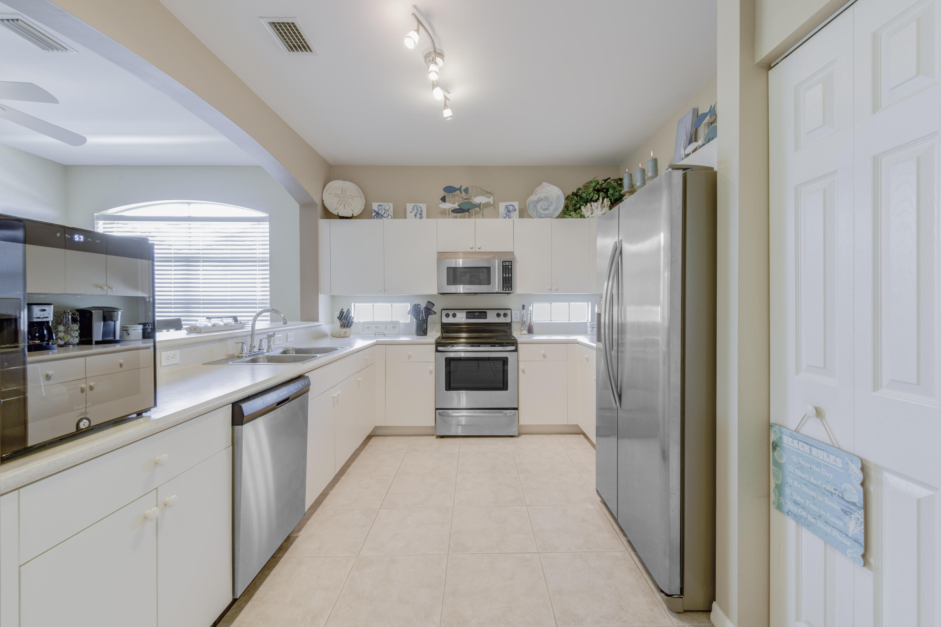 601 Southstar Drive
