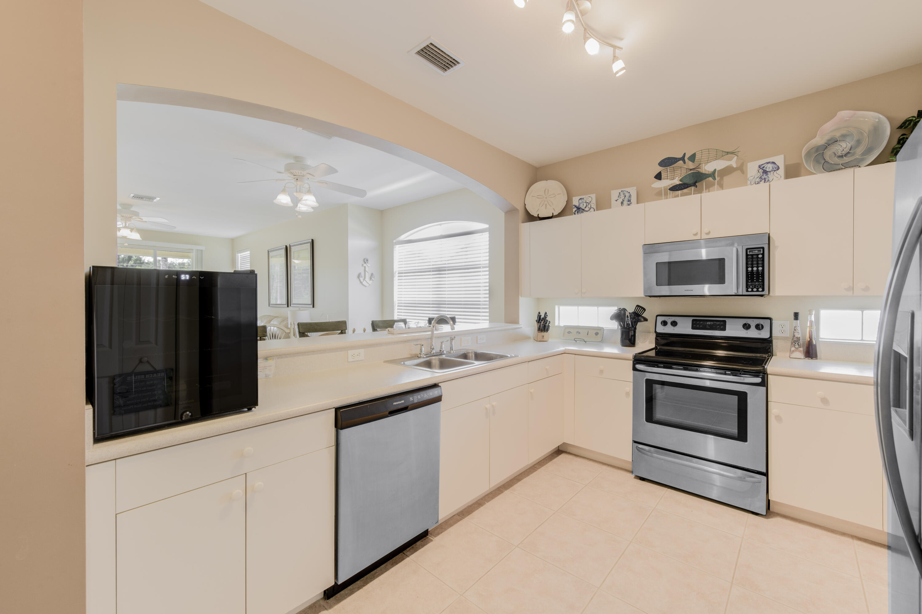 601 Southstar Drive