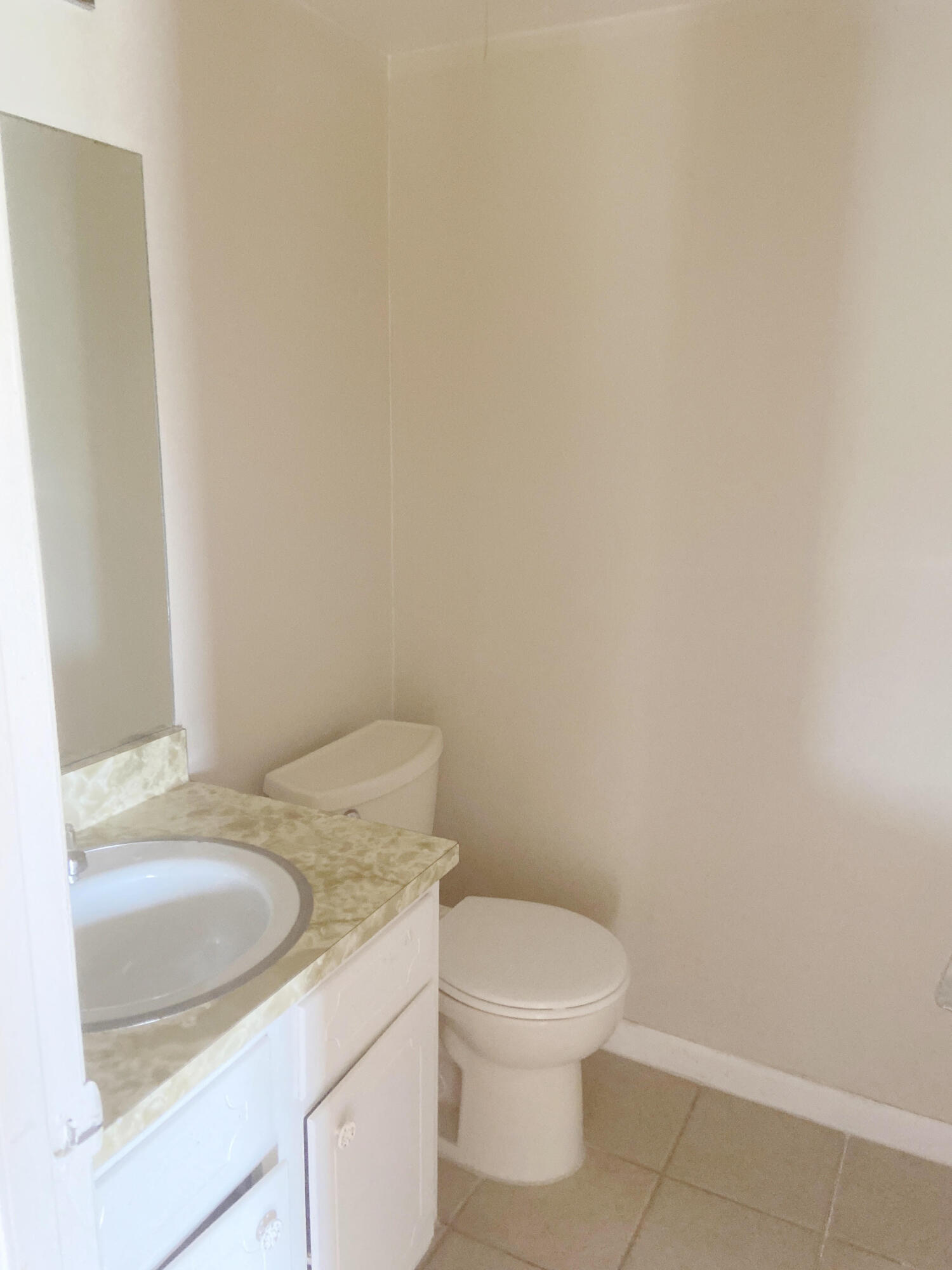 2050 Oleander Boulevard 4206