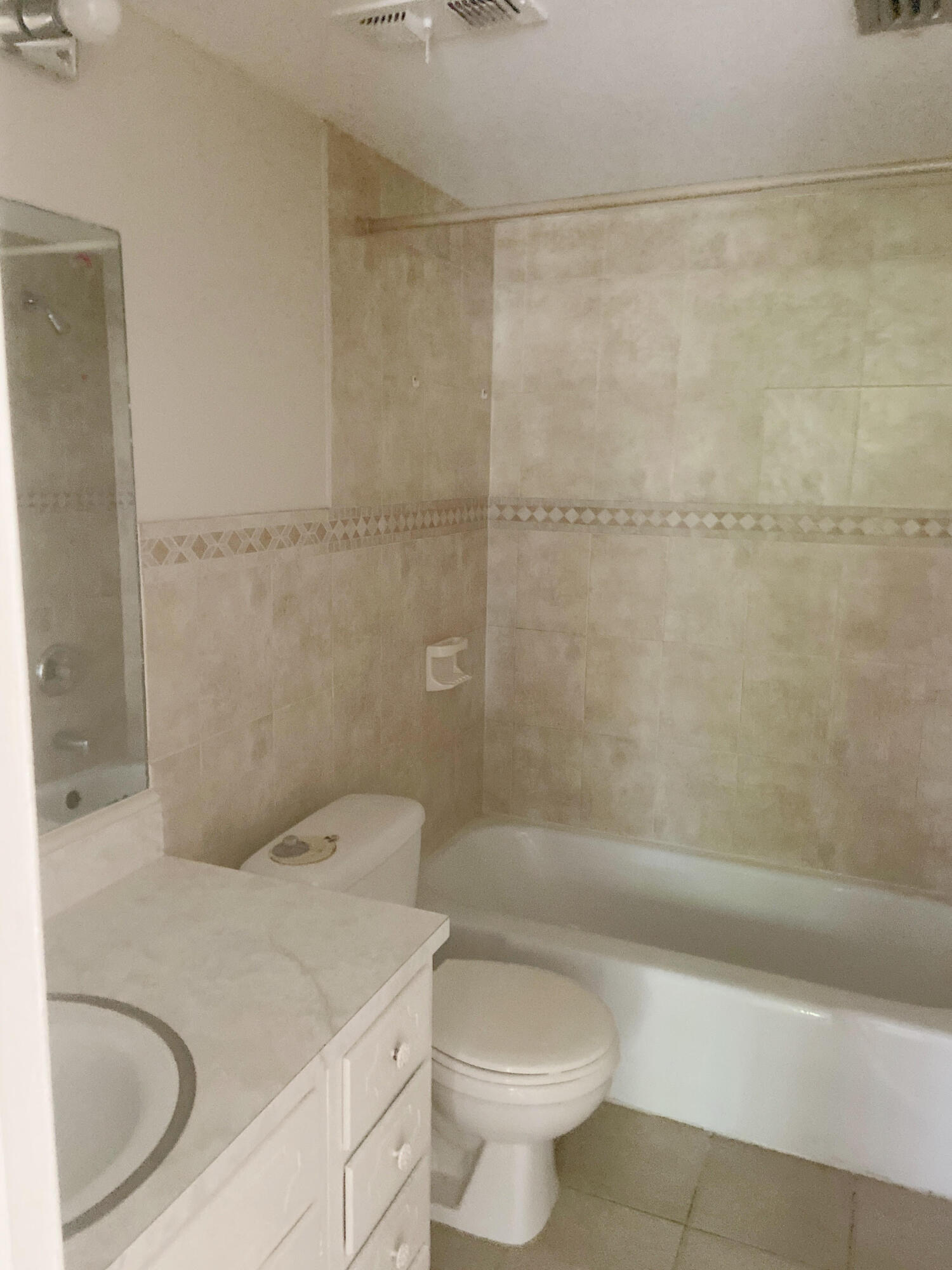 2050 Oleander Boulevard 4206